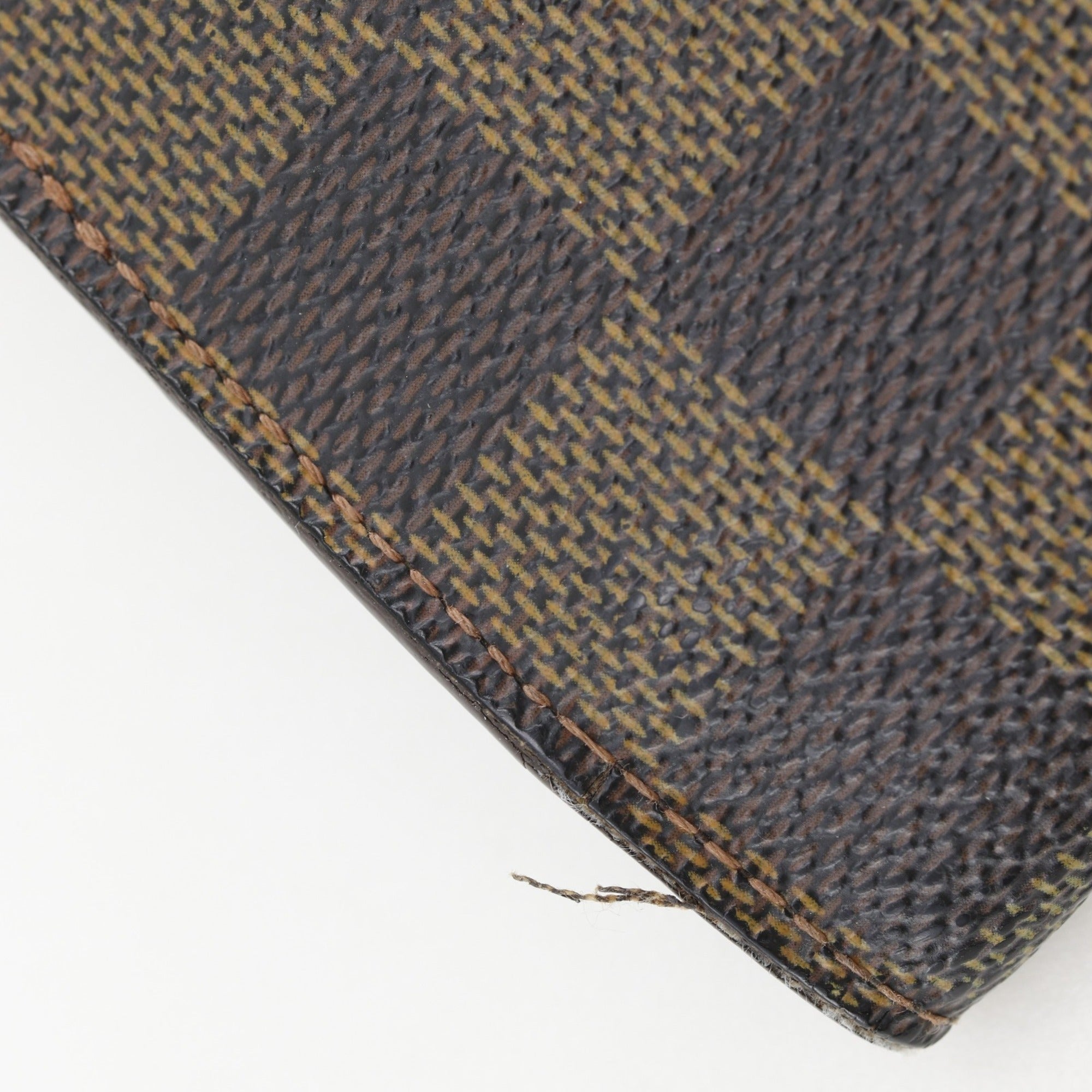 Louis Vuitton Damier Brown Damier Canvas Long Wallet (Bi-Fold) (Pre-Owned)