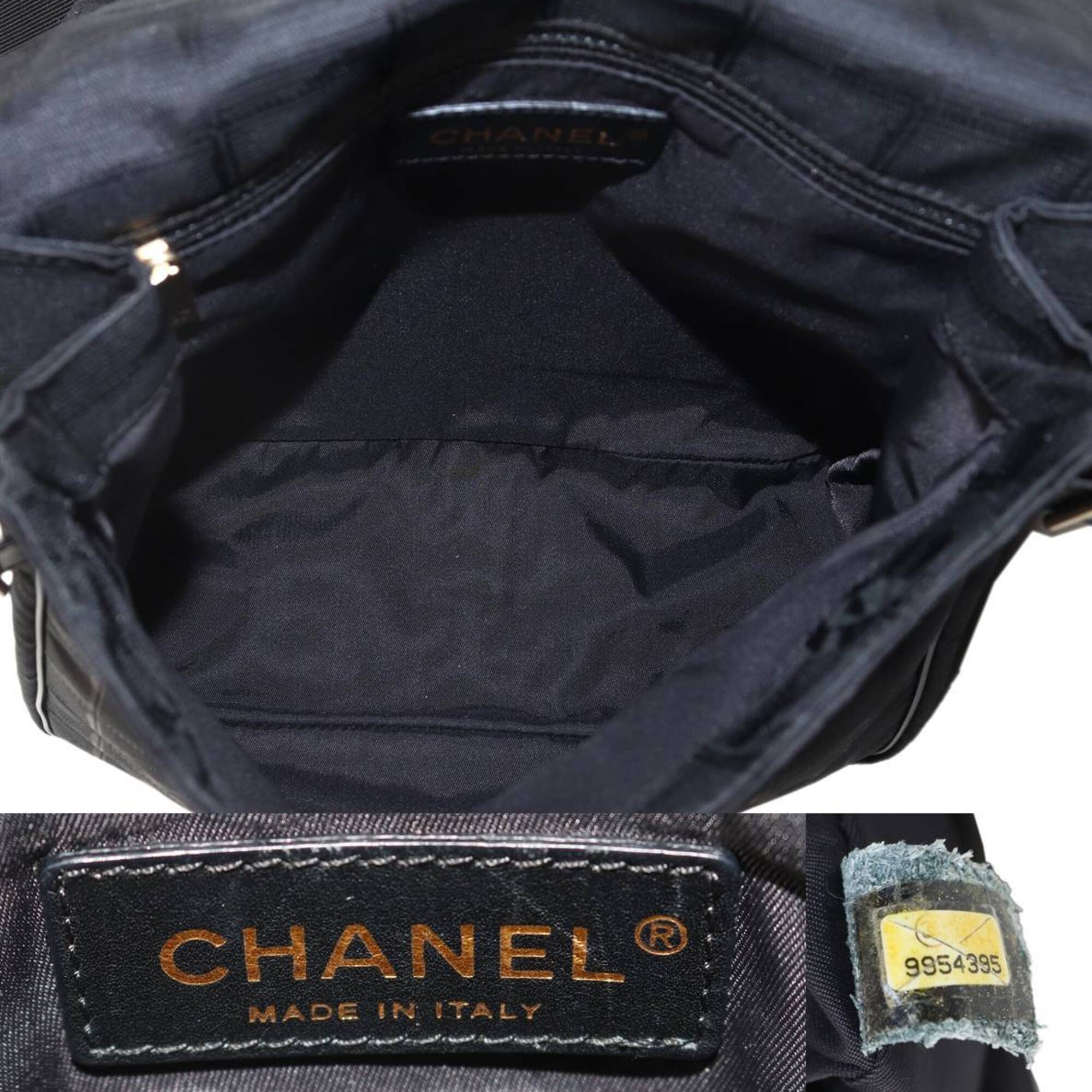 Chanel New Travel Line Black Shoulder Bag (Pre-Owned)