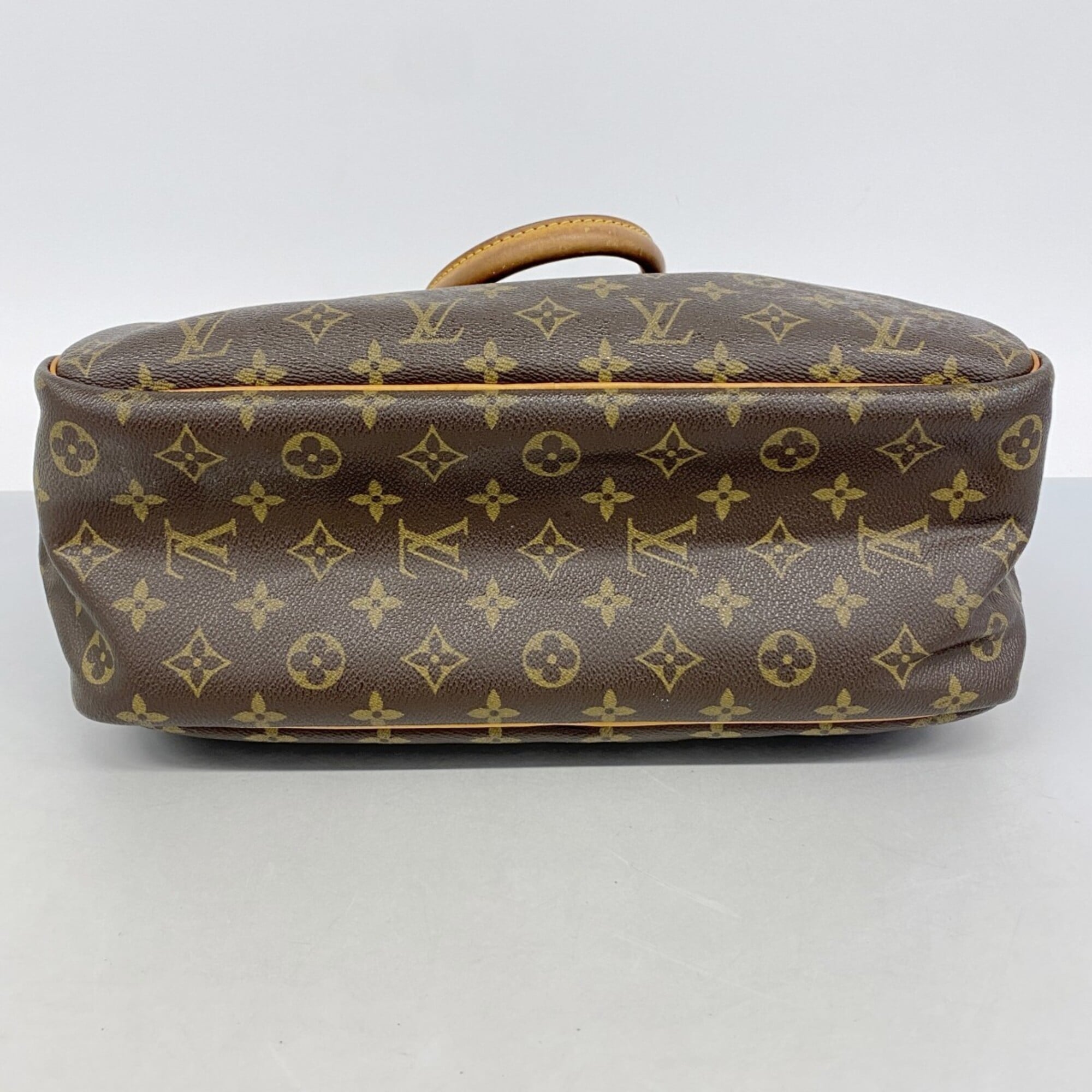 Louis Vuitton Brown Handbag (Pre-Owned)