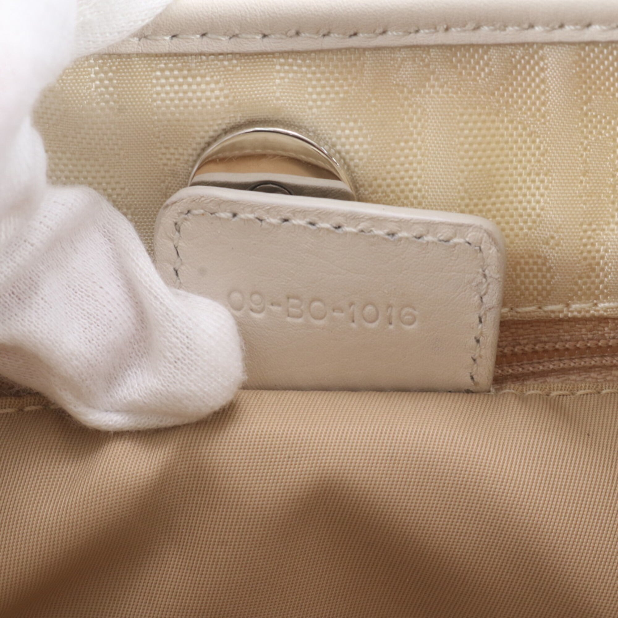 Christian Dior White Leather Nylon Handbag Shoulder Bag Tote Bag (Pre-Owned)
