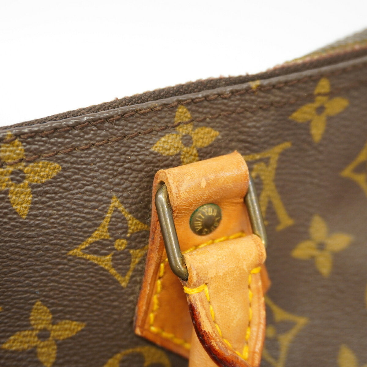 Louis Vuitton Brown Handbag (Pre-Owned)