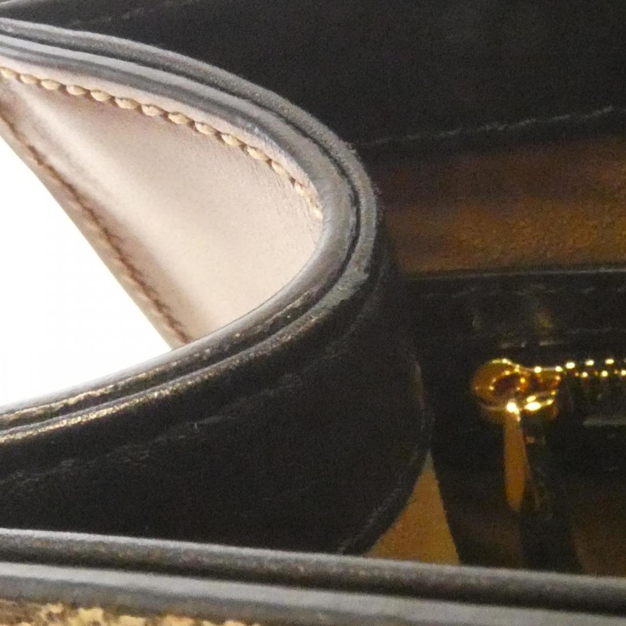 Gucci Beige Brown Gg Supreme Canvas Handbag (Pre-Owned)