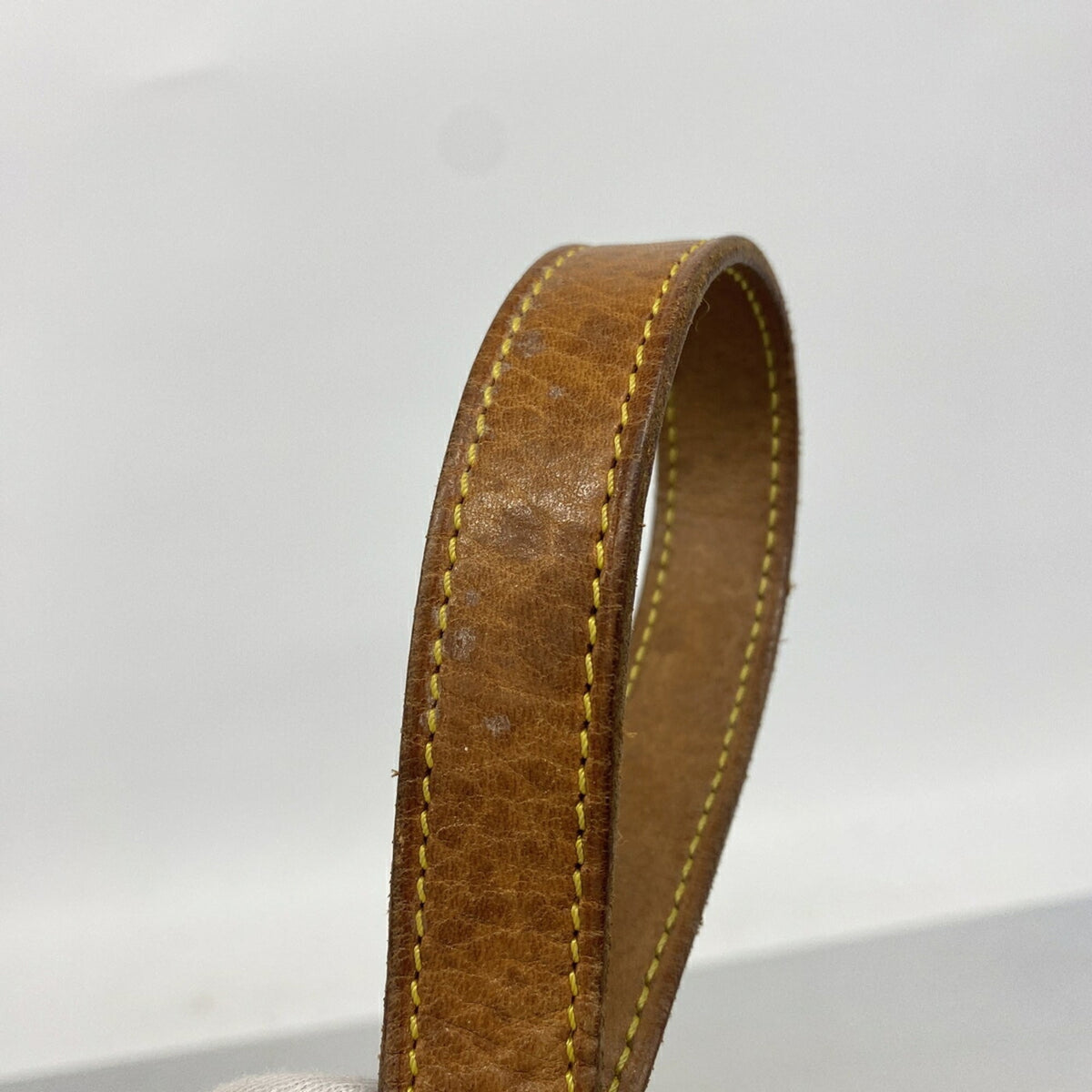 Louis Vuitton Brown Shoulder Bag (Pre-Owned)