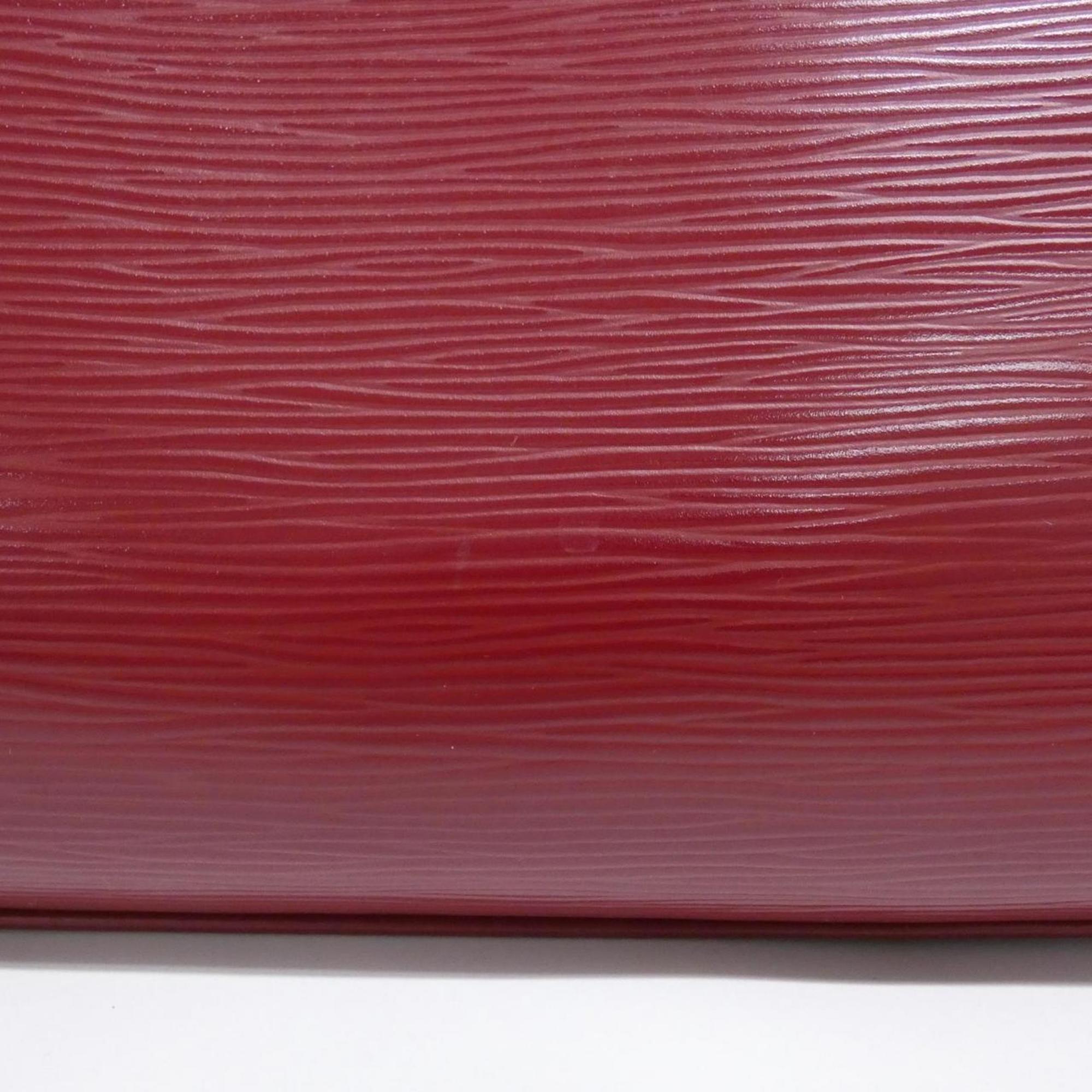 Louis Vuitton Ruby Leather Handbag (Pre-Owned)