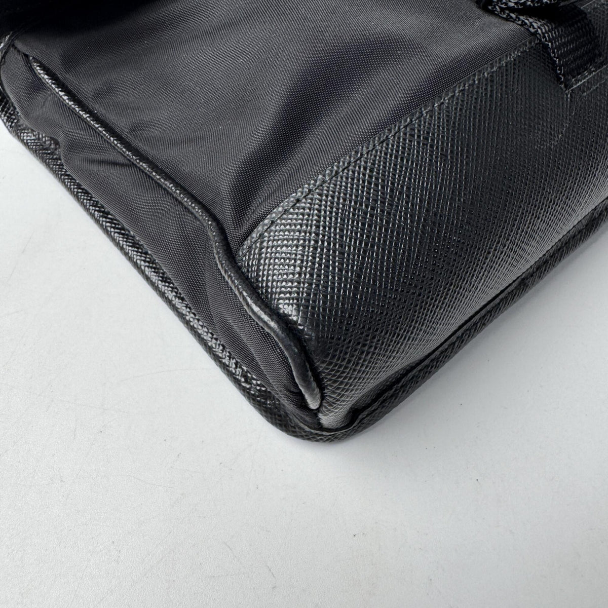 Prada Black Nylon Leather Shoulder Bag (Pre-Owned)
