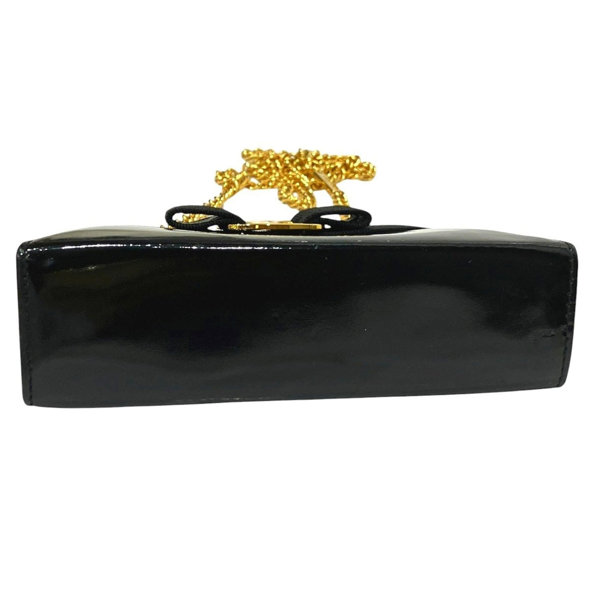 Salvatore Ferragamo Vara Black Patent Leather Shoulder Bag (Pre-Owned)