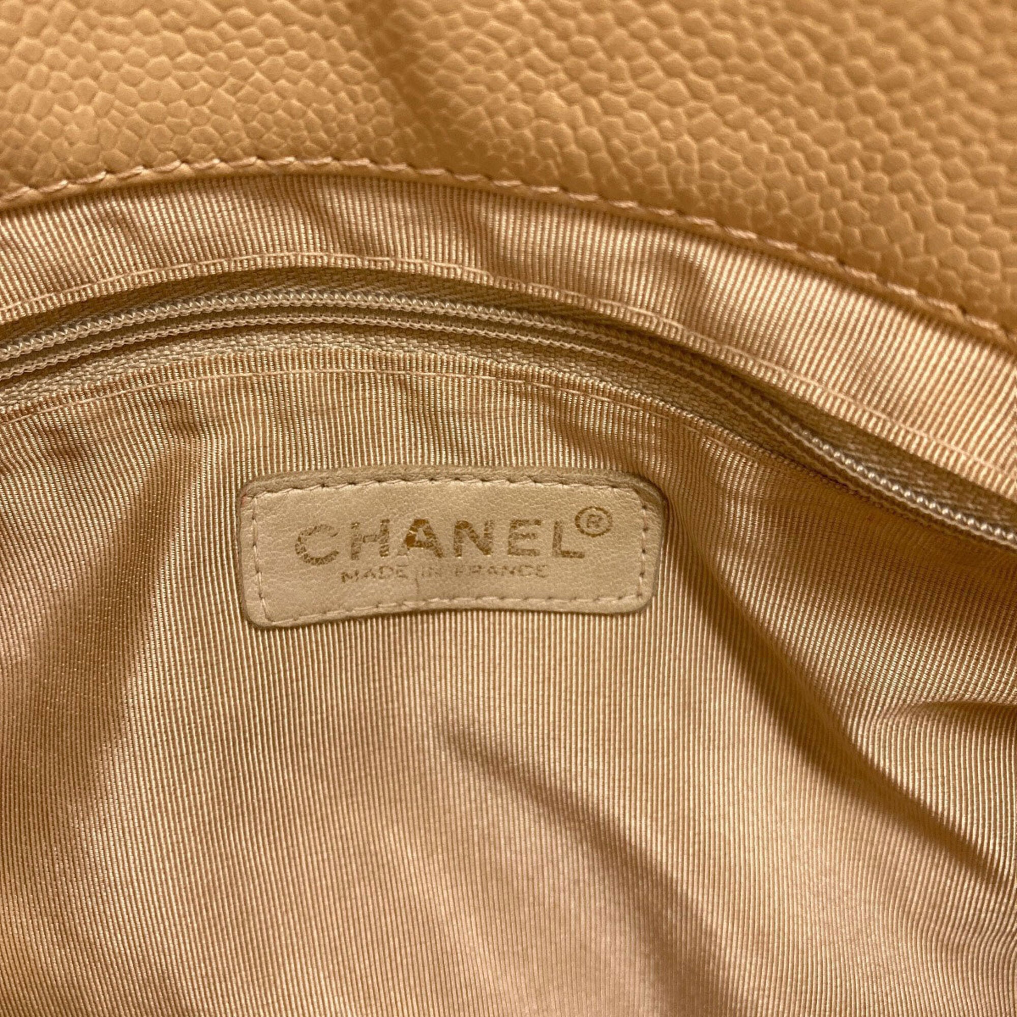 Chanel Beige Leather Handbag (Pre-Owned)