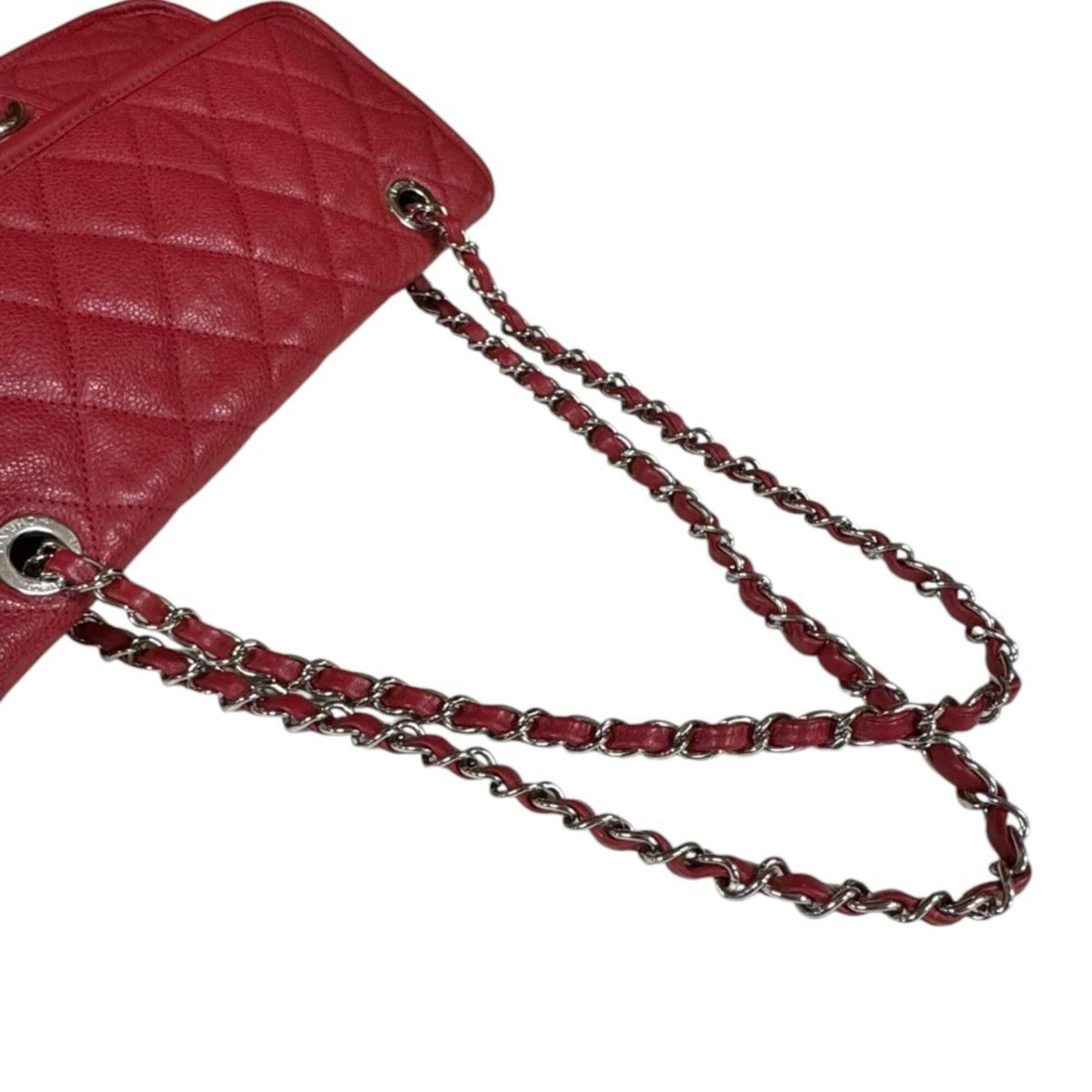 Chanel Matelasse Red Color Leather Grained Calfskin Shoulder Bag (Pre-Owned)