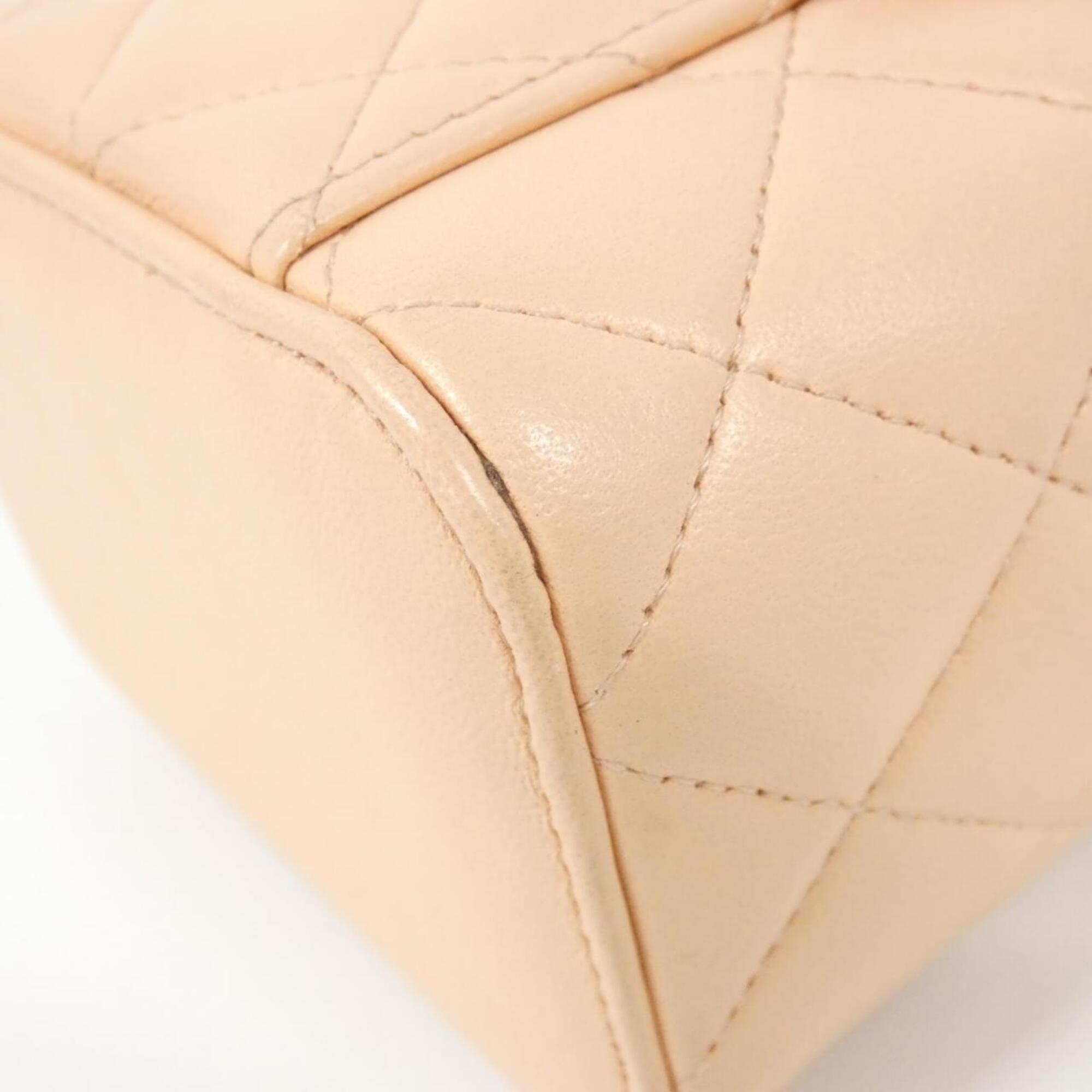 Chanel Pink Shoulder Bag (Pre-Owned)