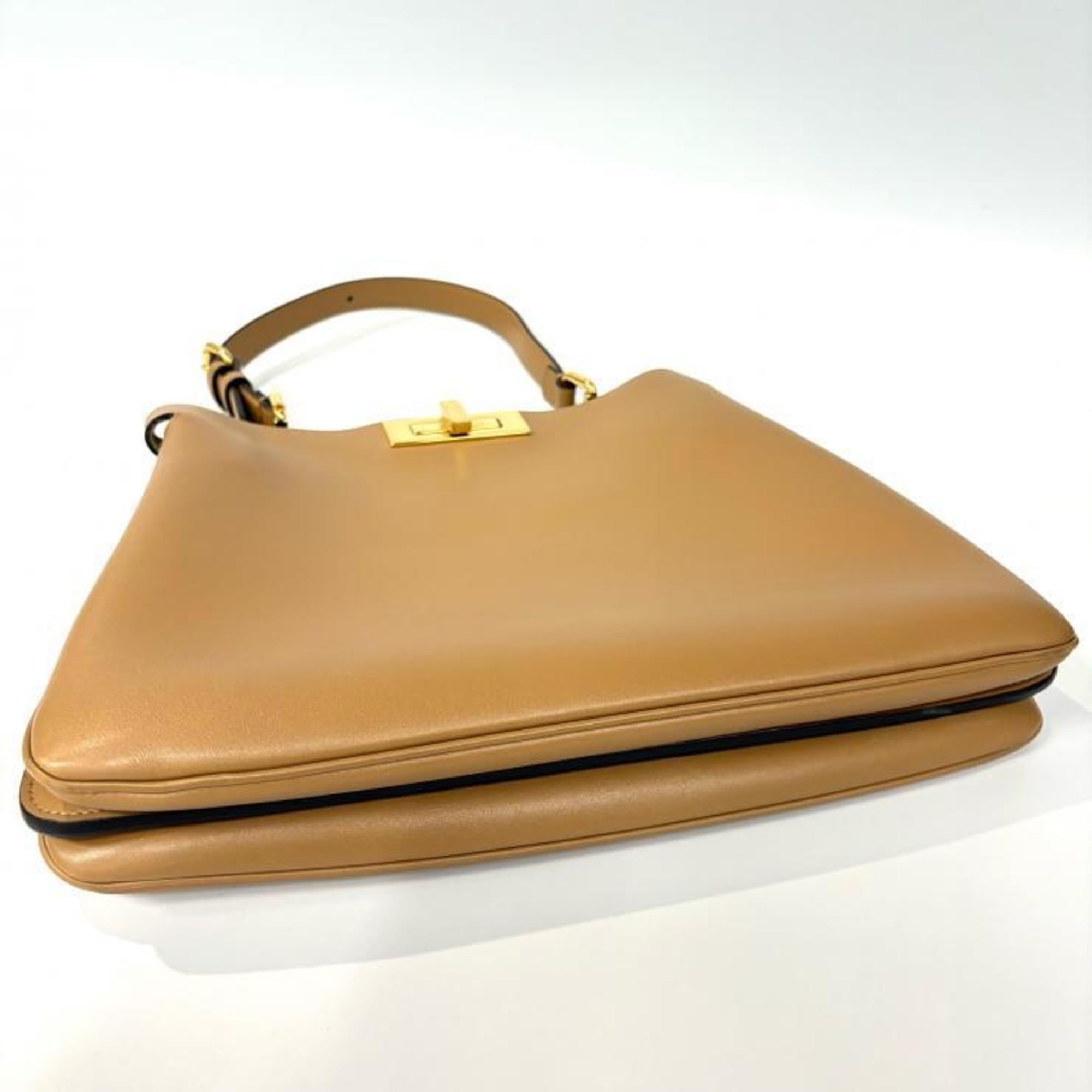 Fendi Beige Leather Handbag (Pre-Owned)