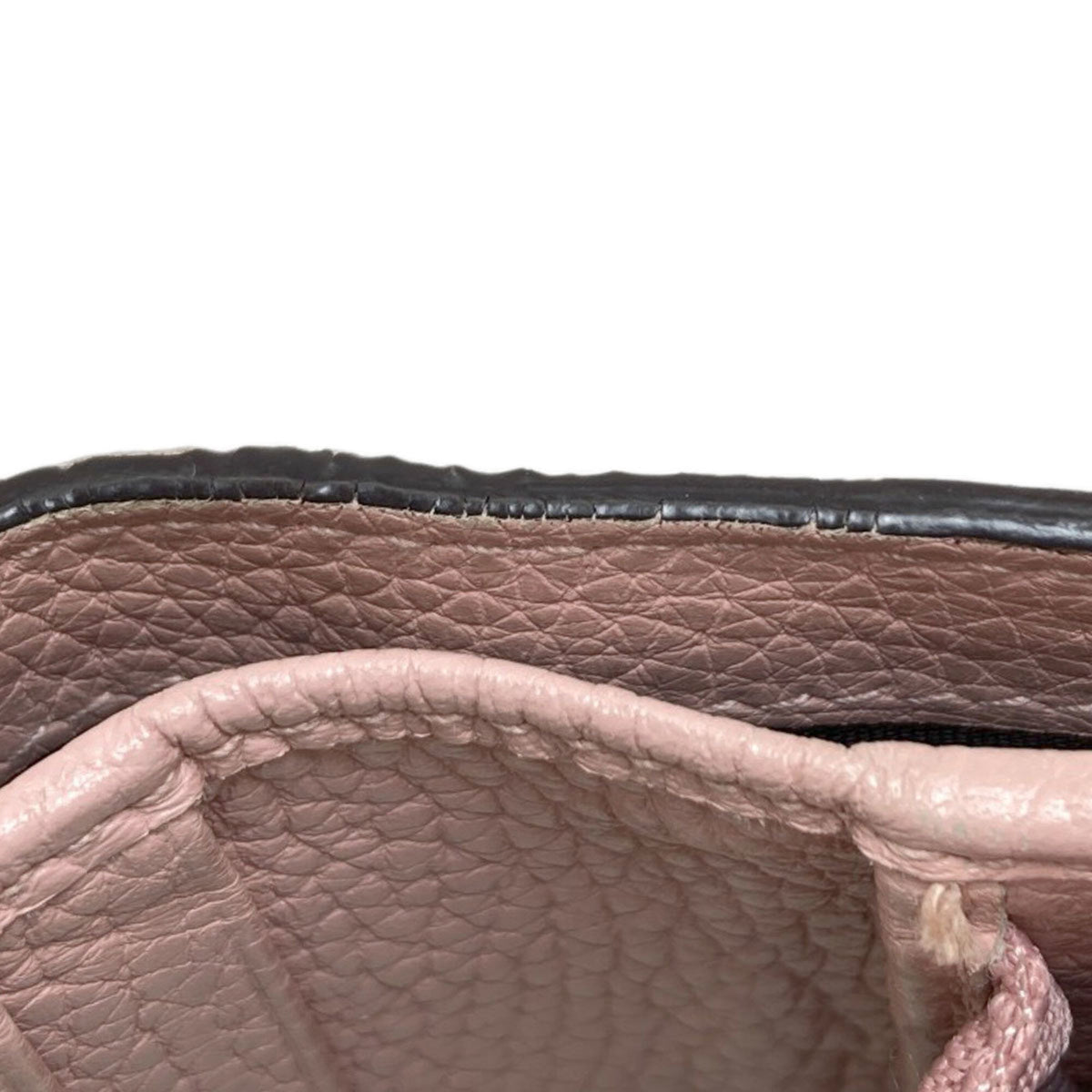 Gucci Pink Leather Wallet (Bi-Fold) (Pre-Owned)