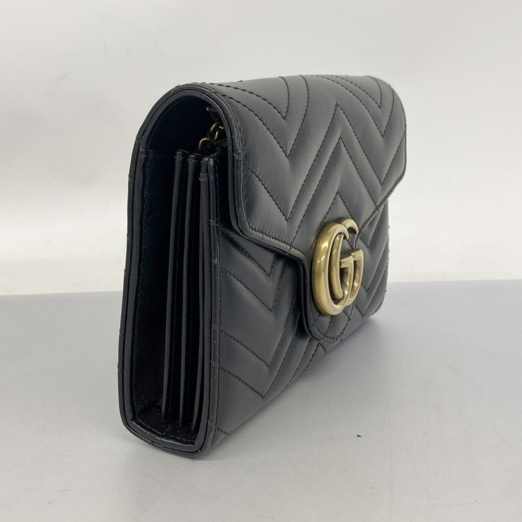 Gucci Black Leather Chain/Shoulder Wallet (Pre-Owned)