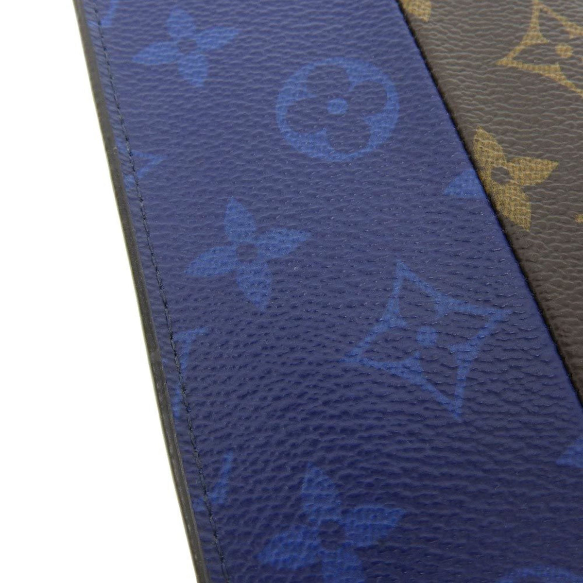 Louis Vuitton Blue Monogram Long Wallet (Bi-Fold) (Pre-Owned)
