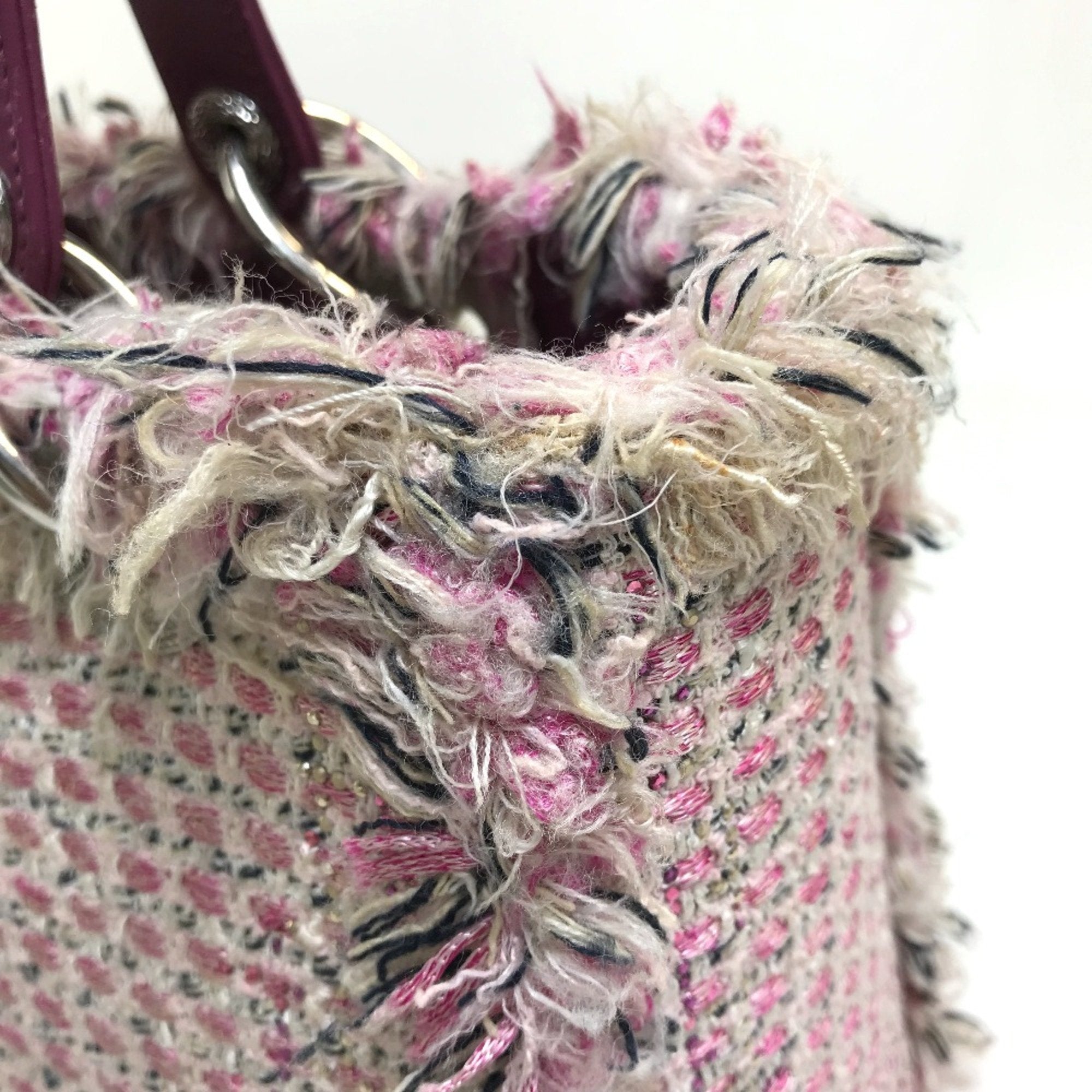 Christian Dior Pink Tweed Handbag (Pre-Owned)