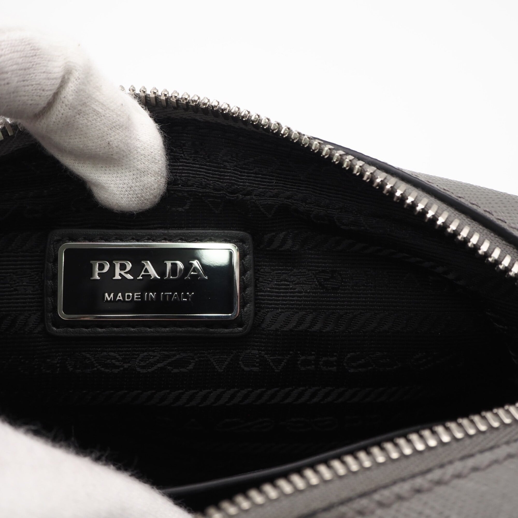 Prada Saffiano Gray Saffiano Shoulder Bag (Pre-Owned)