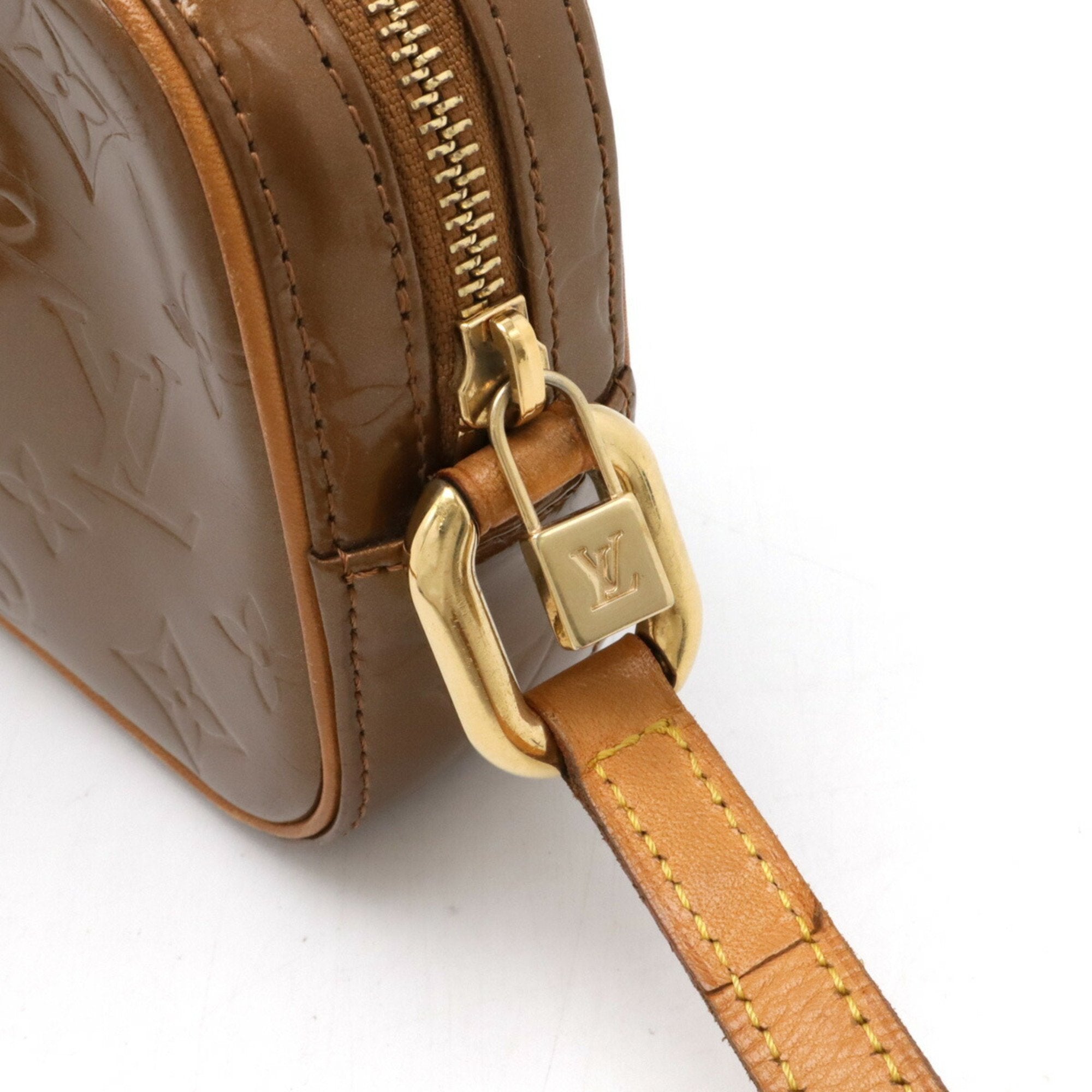 Louis Vuitton Bronze Leather Shoulder Bag (Pre-Owned)