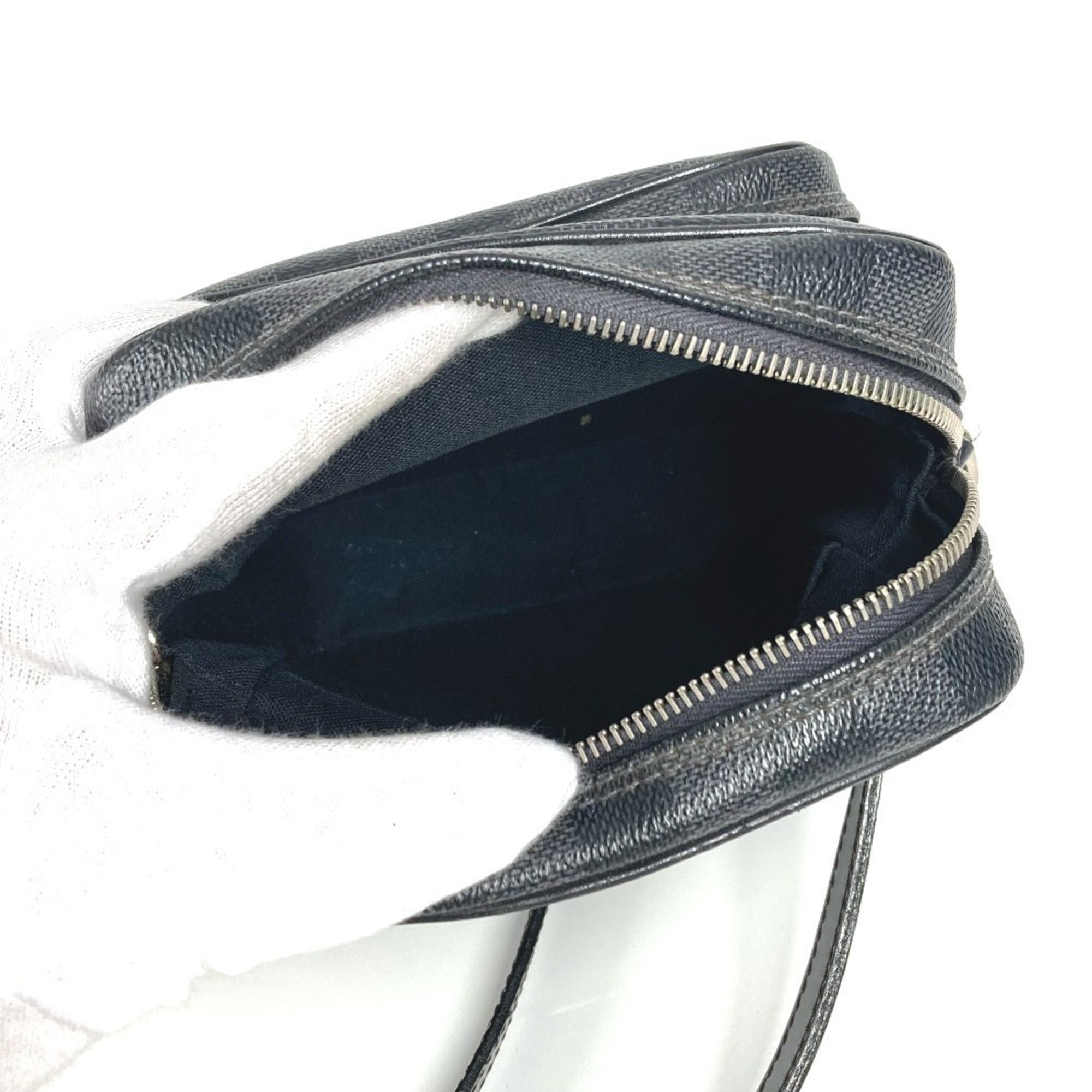 Louis Vuitton Black Damier Graphite Damier Graphite Pochette Shoulder Bag (Pre-Owned)