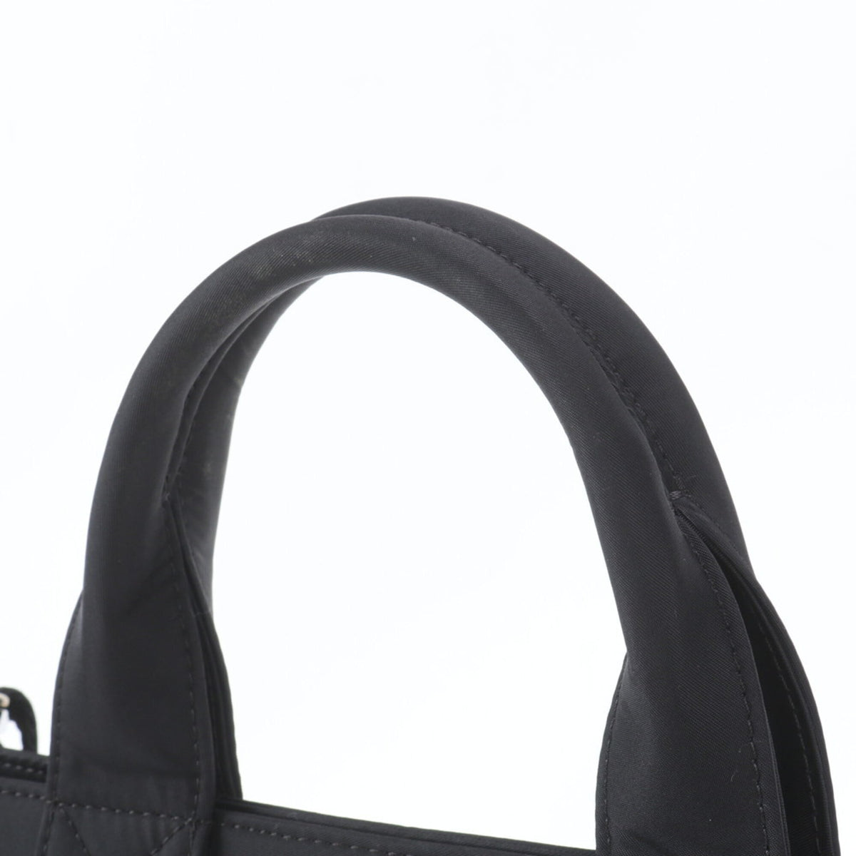 Burberry Black Leather Shoulder Bag Tote Bag (Pre-Owned)