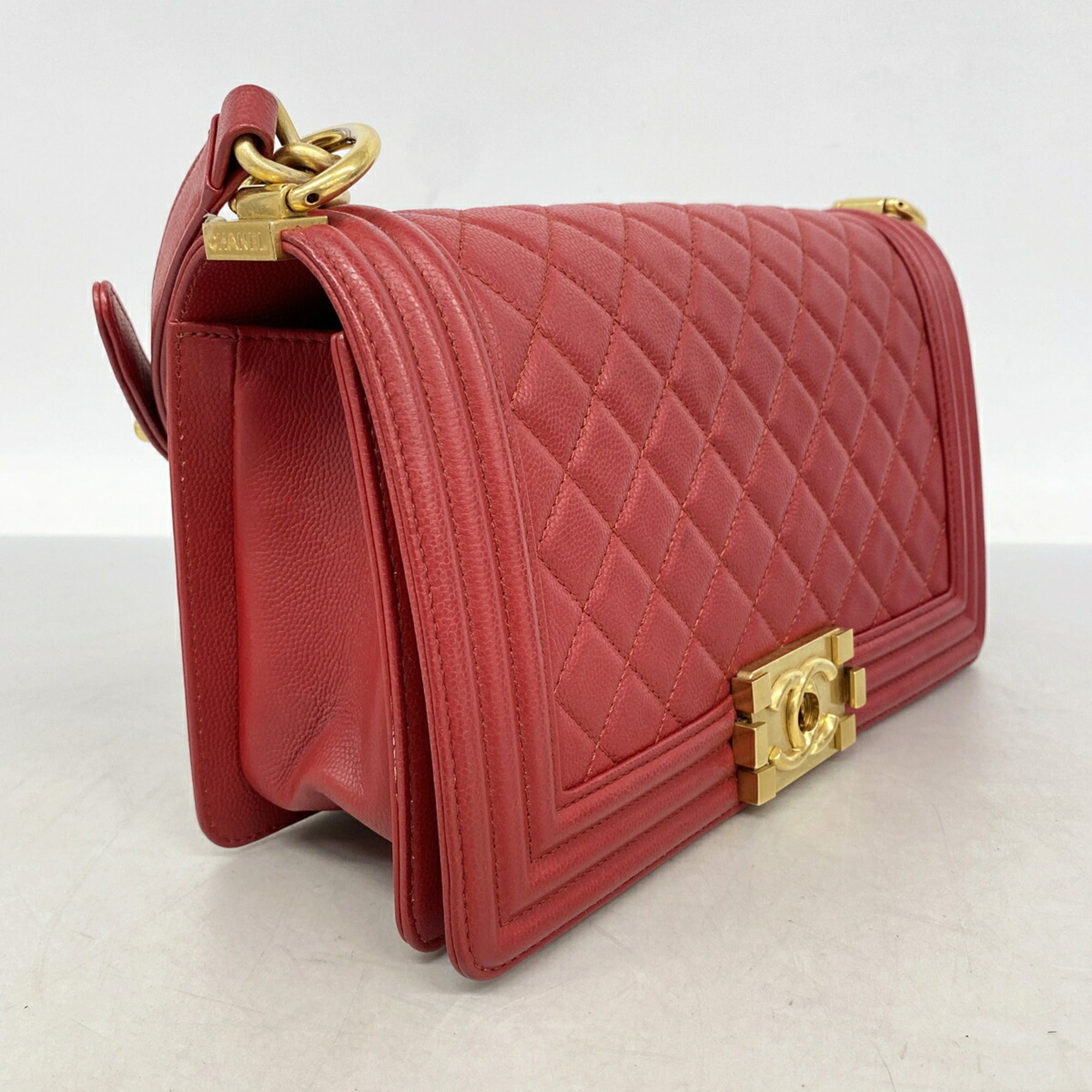 Chanel Red Color Grained Calfskin Shoulder Bag (Pre-Owned)