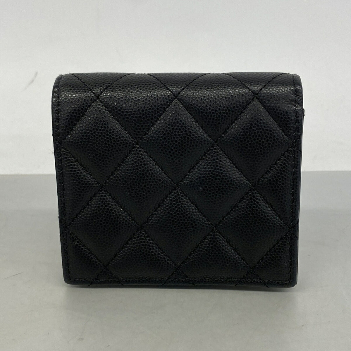 Chanel Black Grained Calfskin Wallet (Bi-Fold) (Pre-Owned)