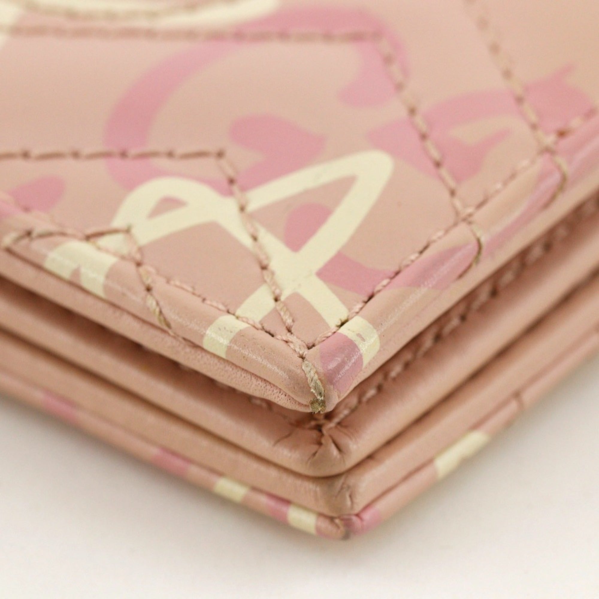 Gucci Pink Leather Bill Wallet (Bi-Fold) (Pre-Owned)