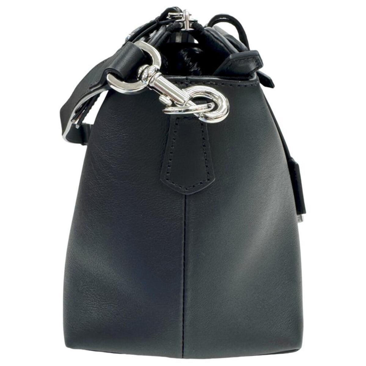 Fendi Black Leather Handbag Shoulder Bag (Pre-Owned)