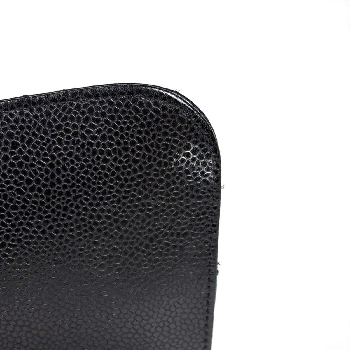 Chanel Matelasse Black Grained Calfskin Shoulder Bag (Pre-Owned)