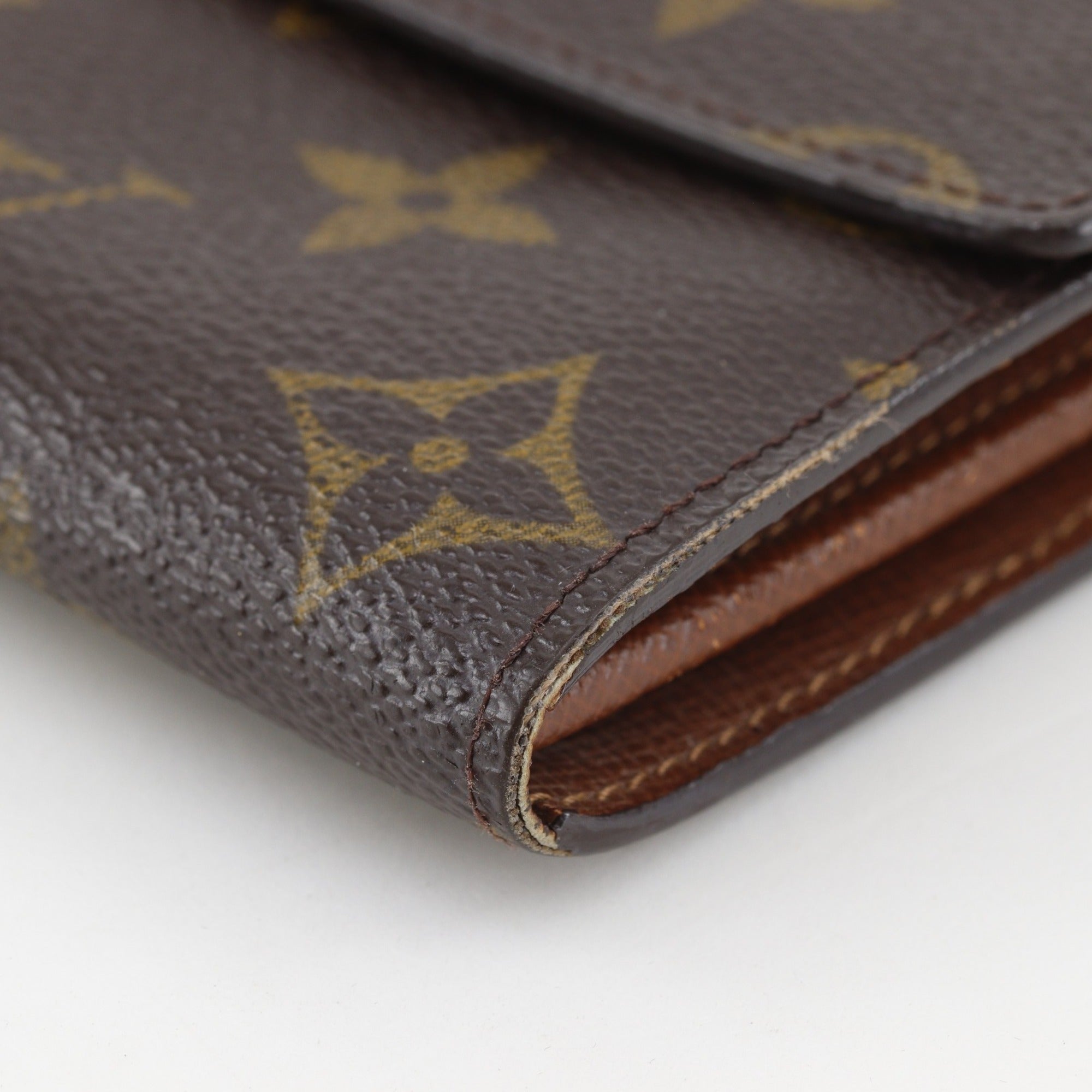 Louis Vuitton Monogram Brown Monogram Long Wallet (Bi-Fold) (Pre-Owned)