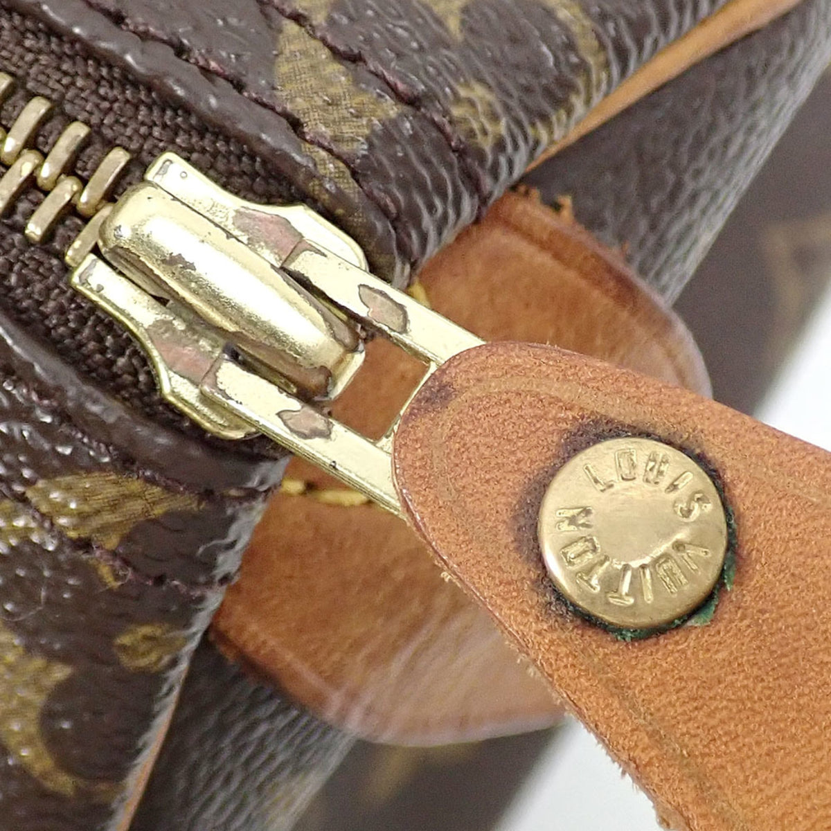 Louis Vuitton Monogram Monogram Handbag (Pre-Owned)