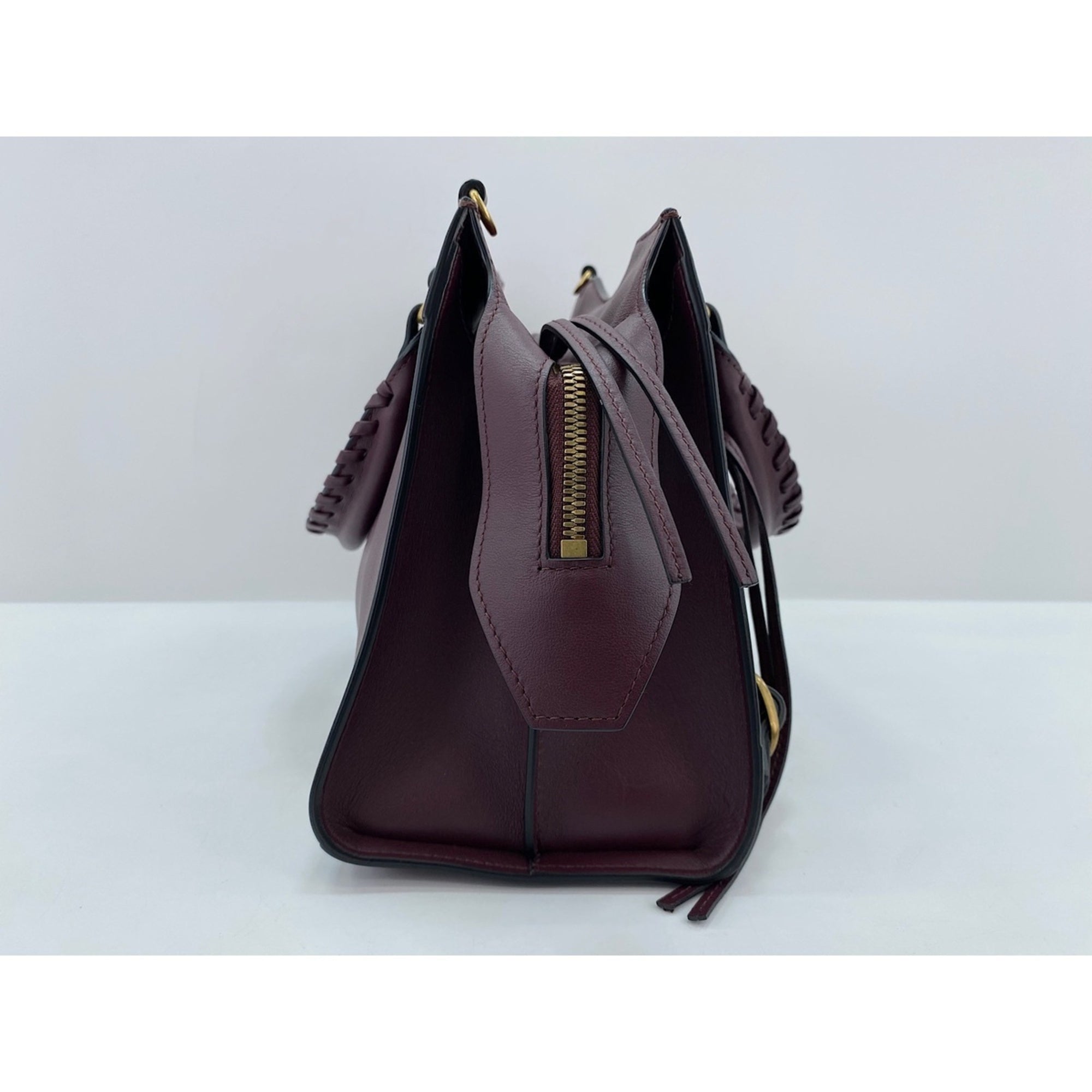 Balenciaga Wine Handbag (Pre-Owned)