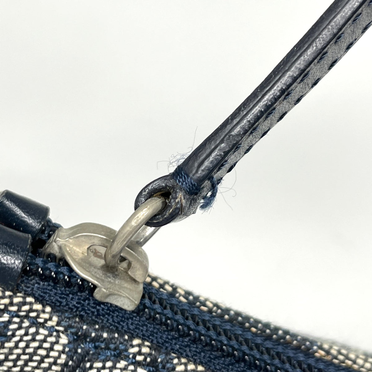 Christian Dior Trotter Navy Canvas Leather Shoulder Bag (Pre-Owned)
