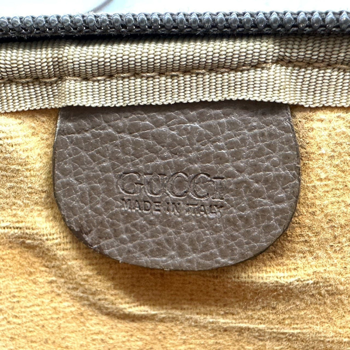 Gucci Brown Gg Supreme Canvas Shoulder Bag (Pre-Owned)