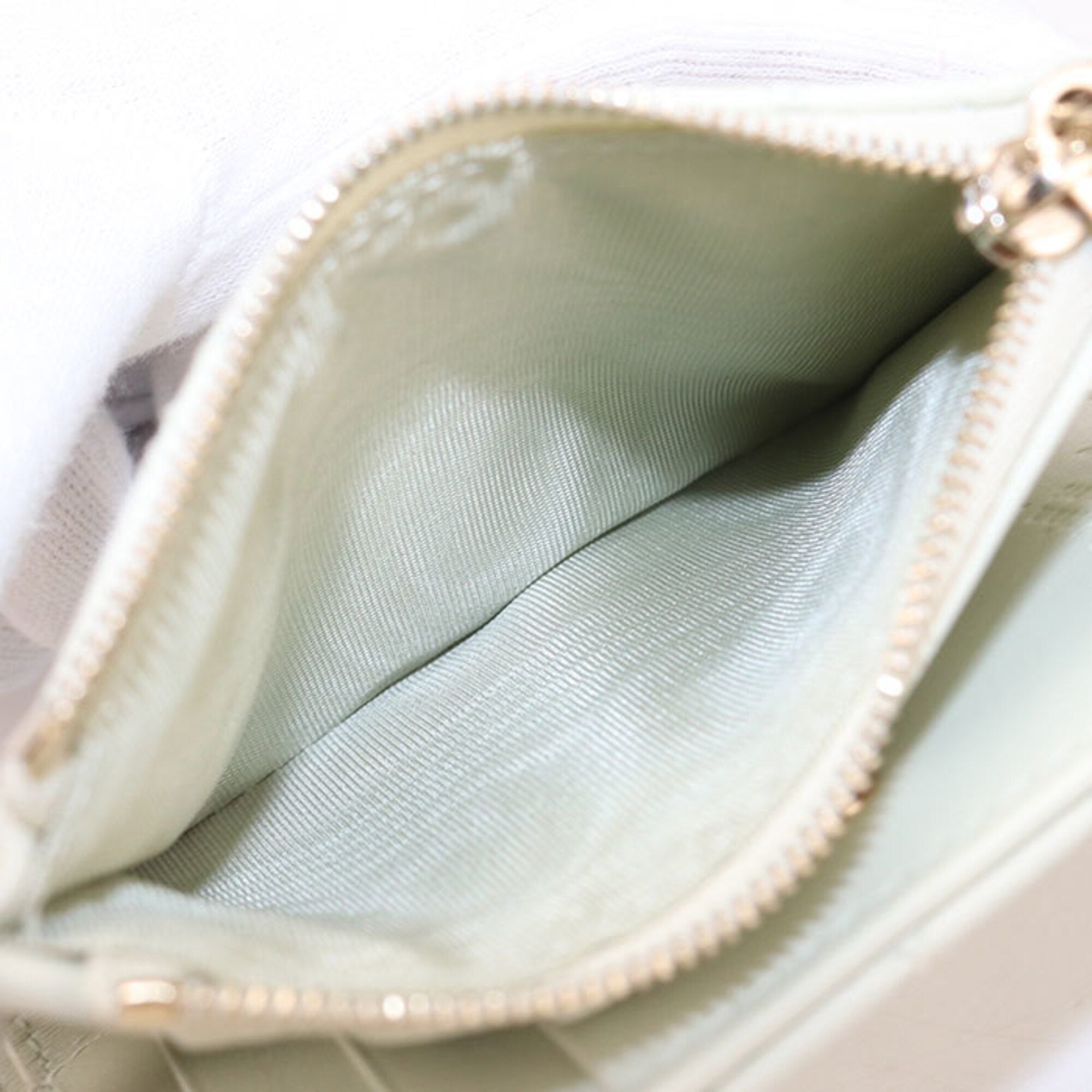 Christian Dior Green Leather Wallet (Bi-Fold) (Pre-Owned)