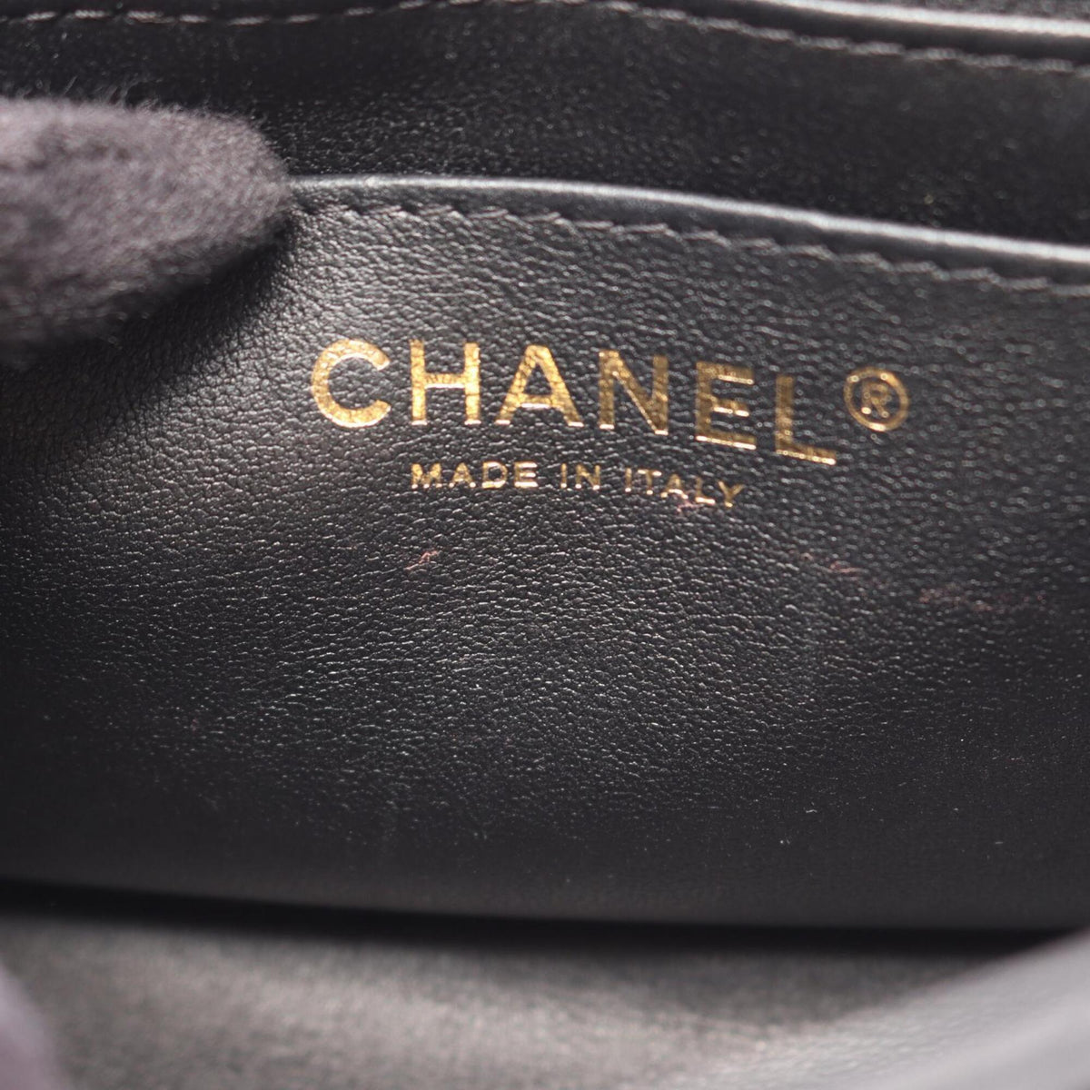 Chanel Black Leather Handbag Shoulder Bag (Pre-Owned)
