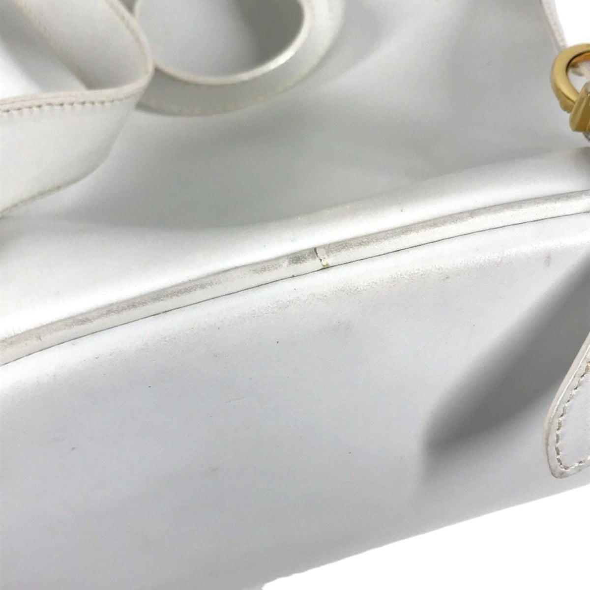 Salvatore Ferragamo Gancini White Straw Leather Backpack (Pre-Owned)