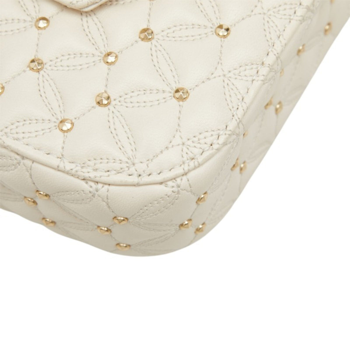 Bvlgari Ivory Leather Shoulder Bag (Pre-Owned)