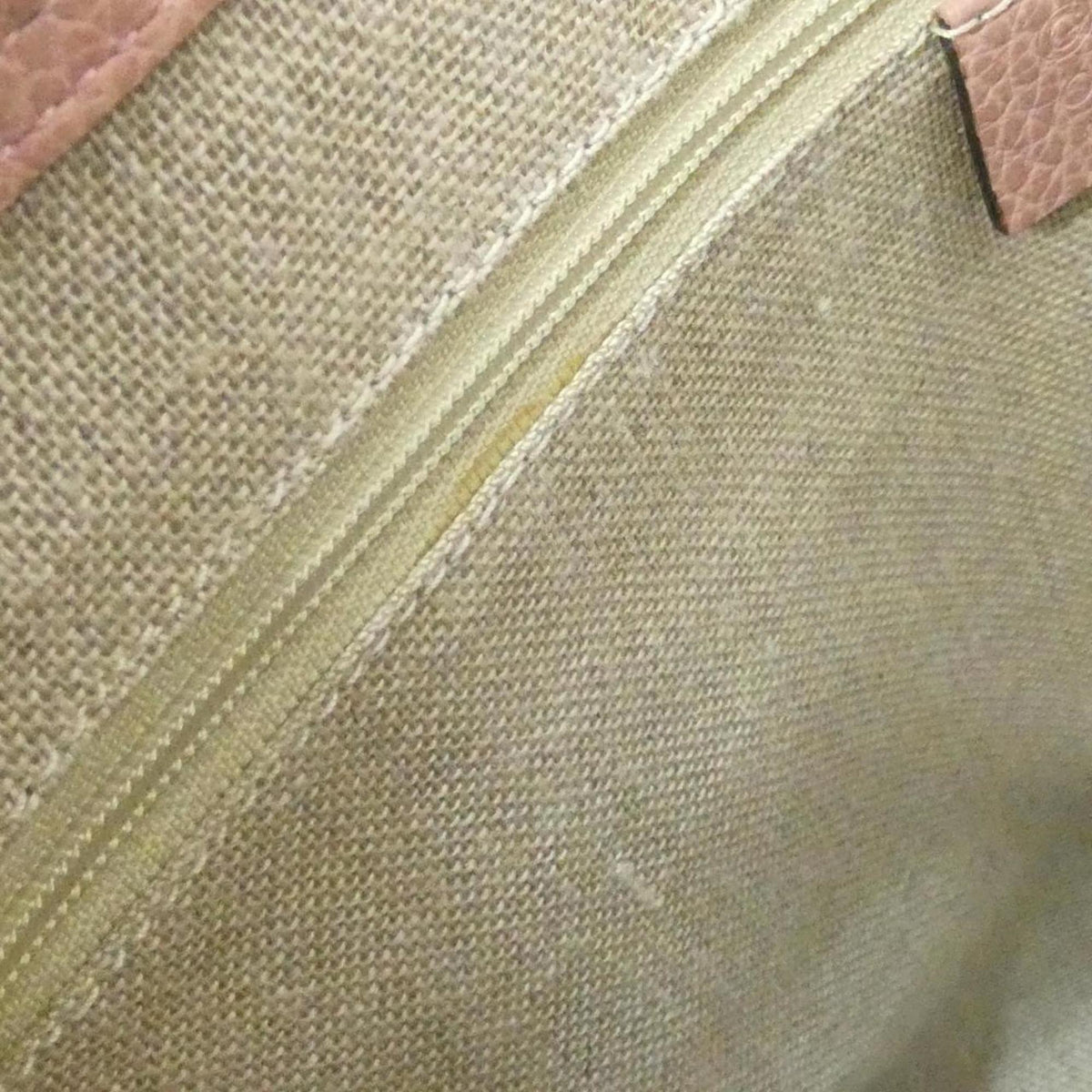 Gucci Pink Leather Handbag (Pre-Owned)