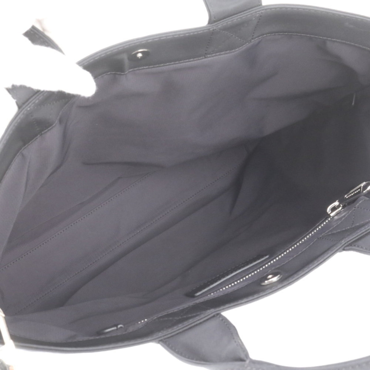 Burberry Black Leather Shoulder Bag Tote Bag (Pre-Owned)