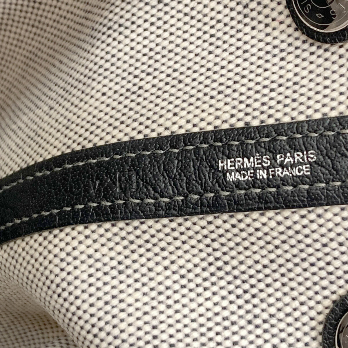 Hermes Gray Toile H Handbag (Pre-Owned)