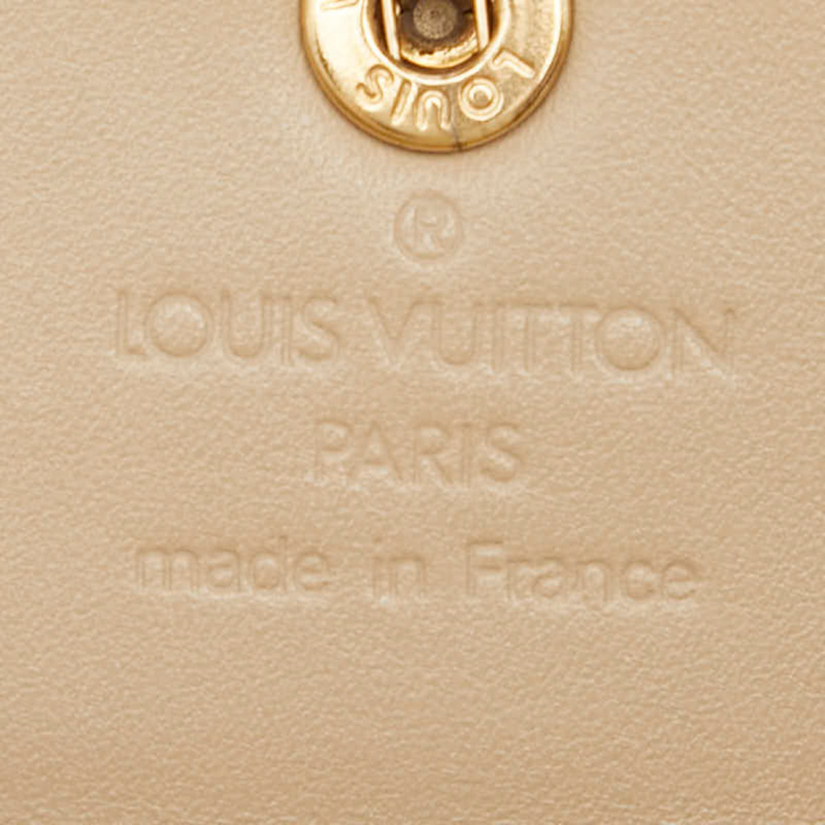 Louis Vuitton Beige Patent Leather Wallet (Bi-Fold) (Pre-Owned)