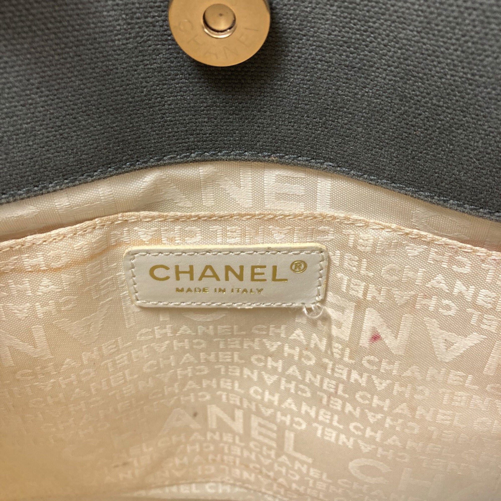 Chanel Gray White Canvas Handbag (Pre-Owned)