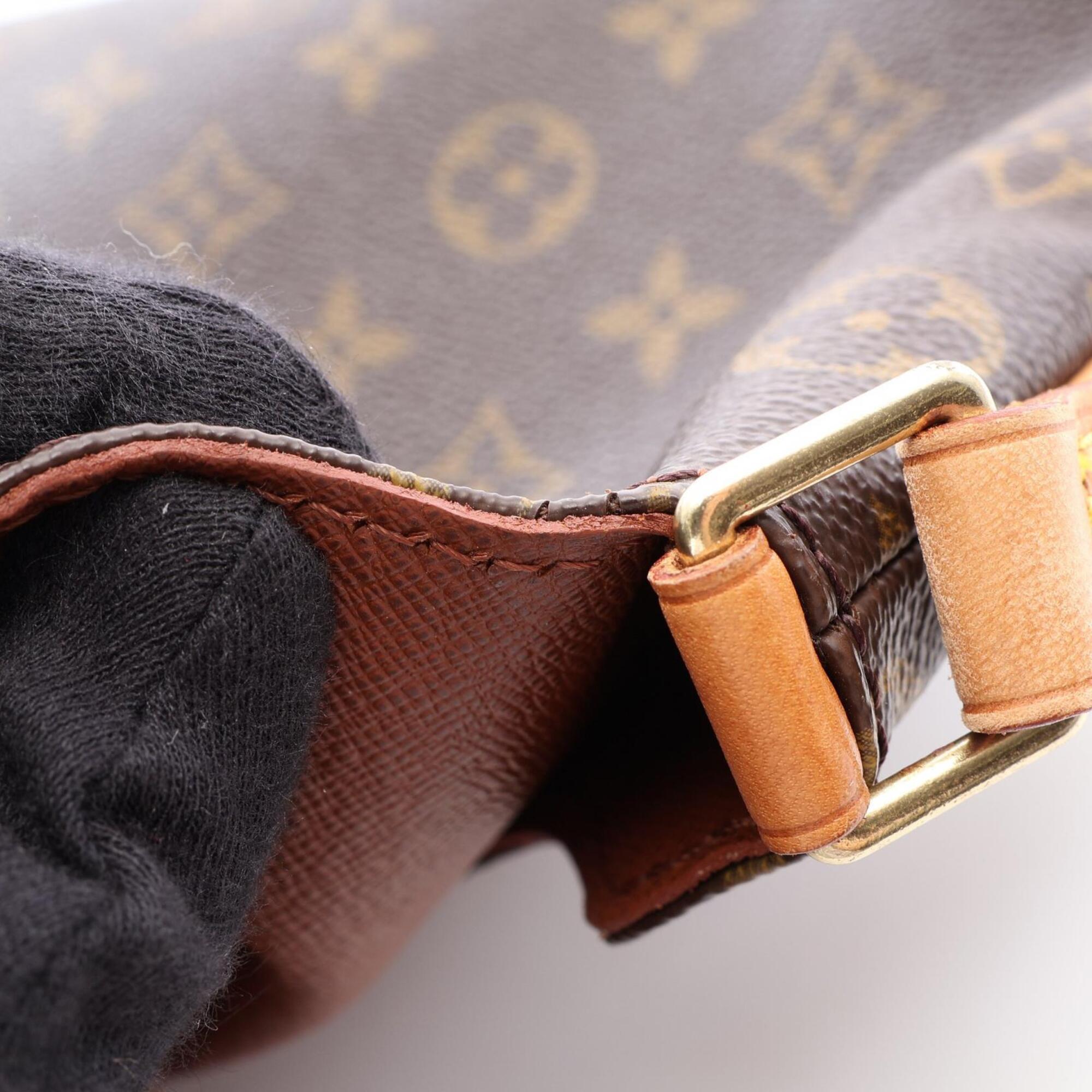 Louis Vuitton Brown Pvc Coated Canvas Handbag Shoulder Bag (Pre-Owned)