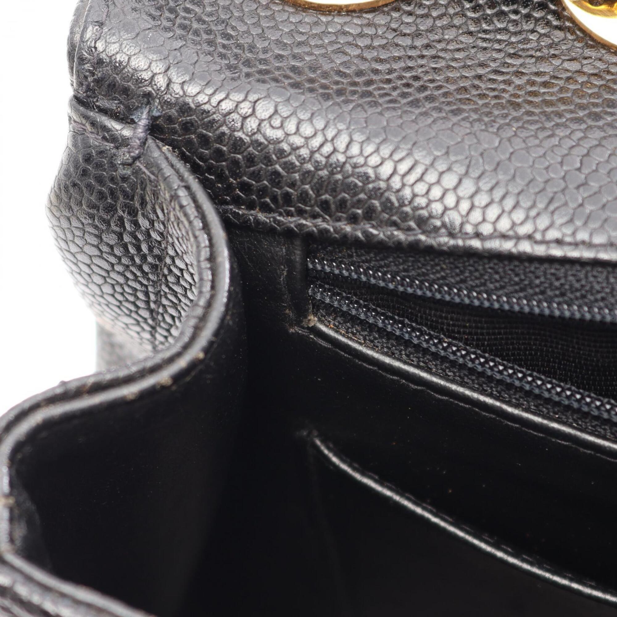 Chanel Black Grained Calfskin Handbag Shoulder Bag (Pre-Owned)