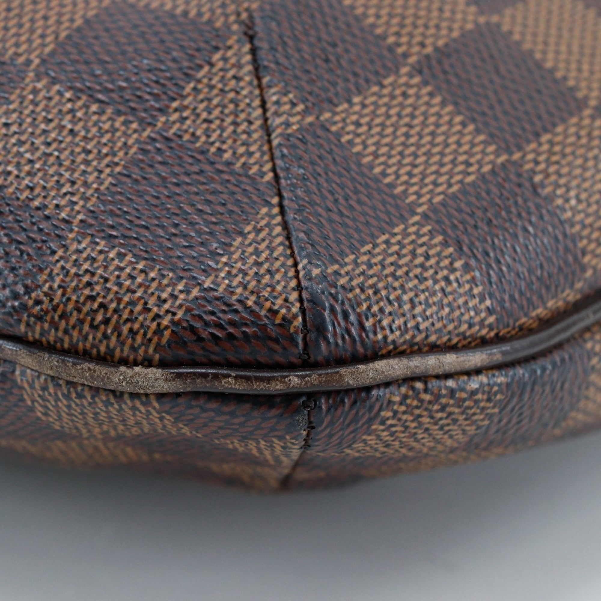 Louis Vuitton Brown Damier Canvas Shoulder Bag (Pre-Owned)