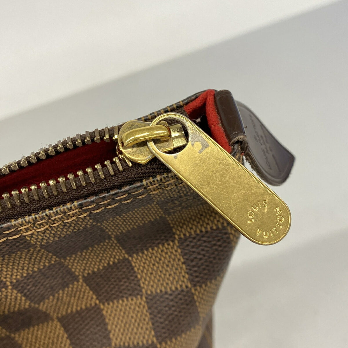 Louis Vuitton Ebene Handbag (Pre-Owned)