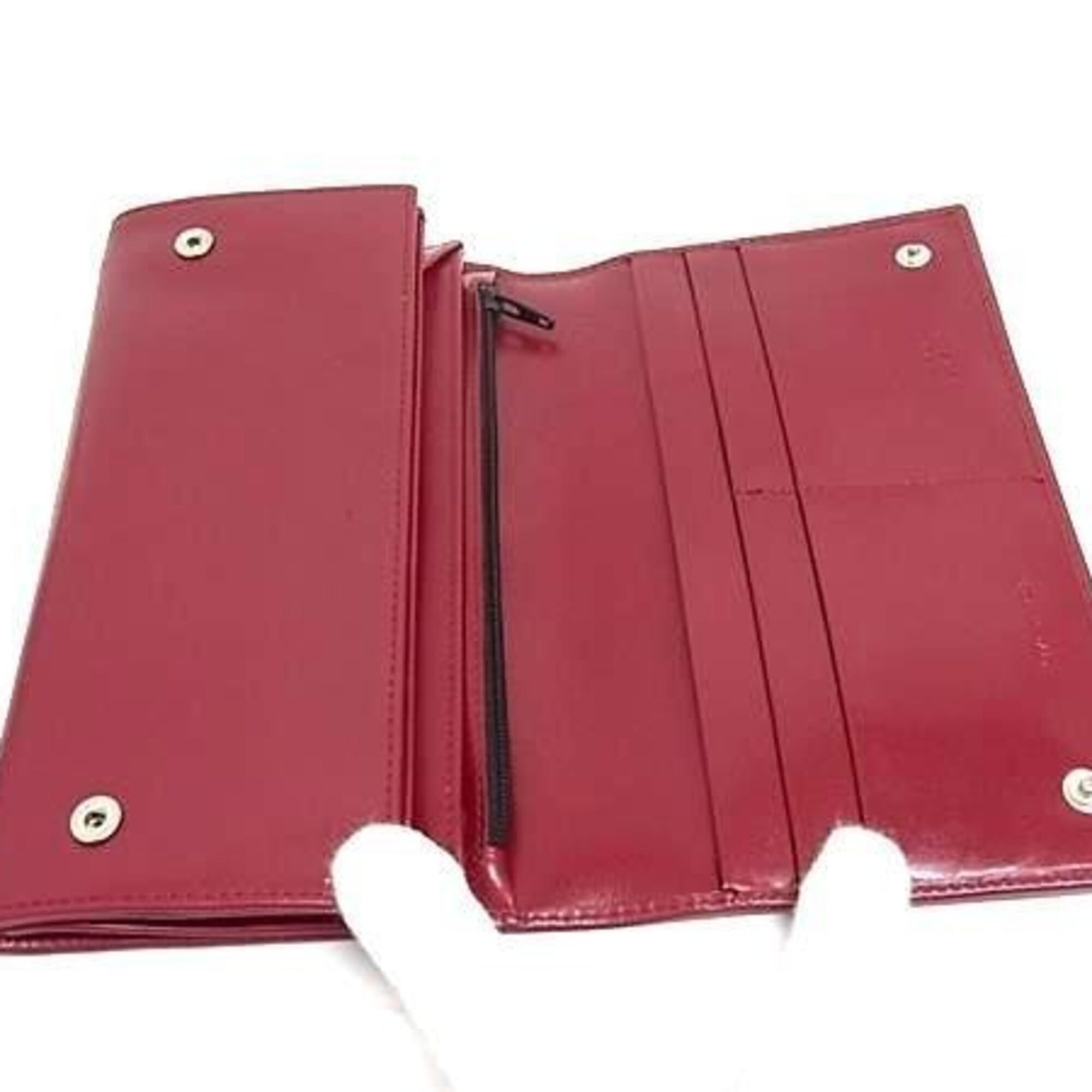 Prada Red Color Leather Long Wallet (Bi-Fold) (Pre-Owned)