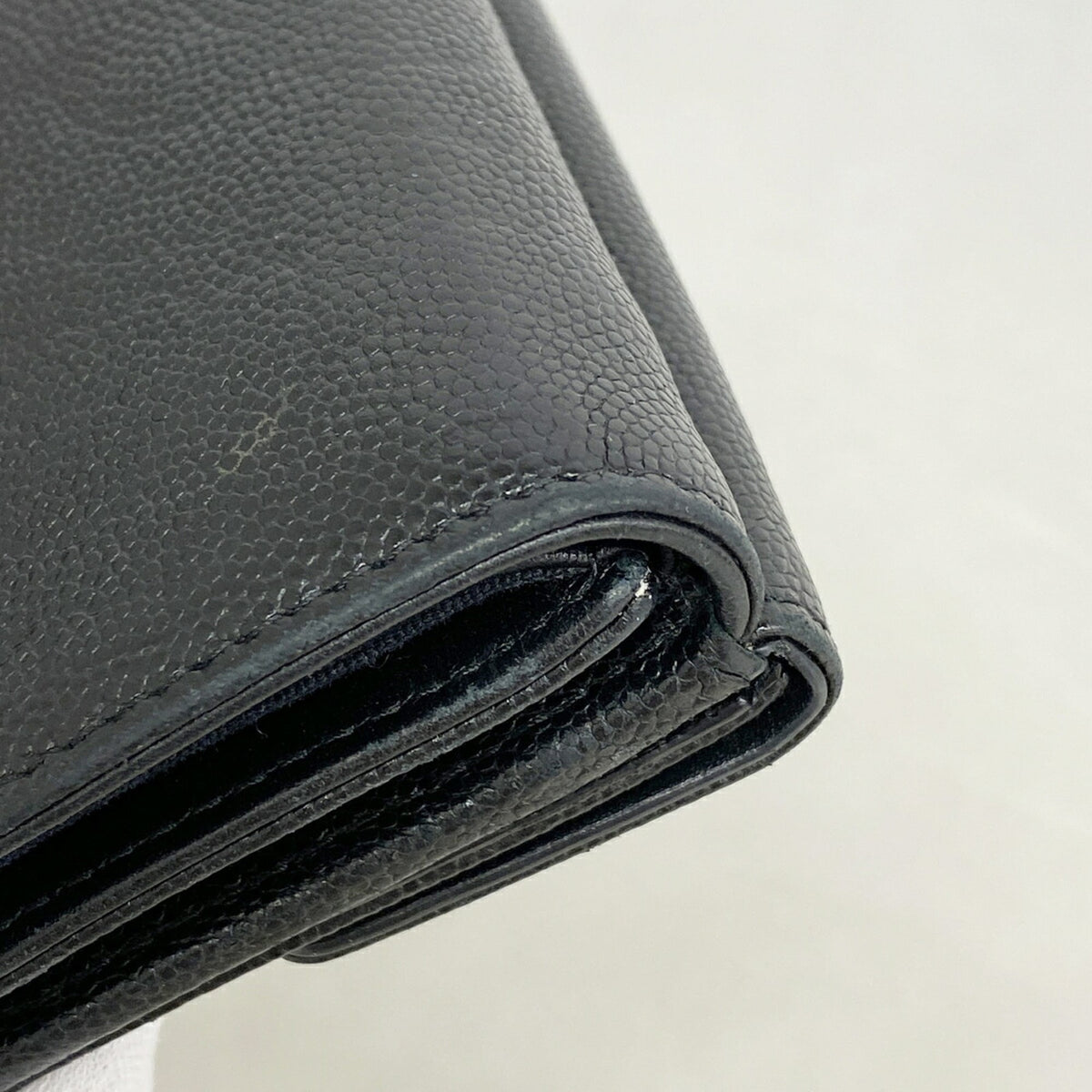 Chanel Black Grained Calfskin Wallet (Tri-Fold) (Pre-Owned)
