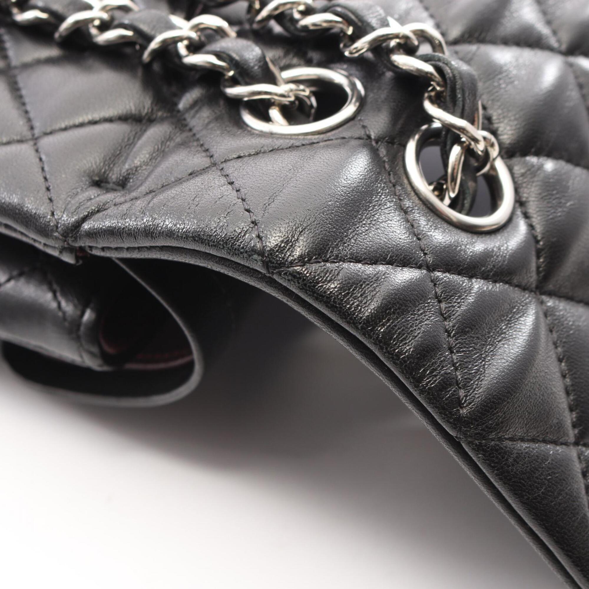 Chanel Black Leather Handbag Shoulder Bag (Pre-Owned)