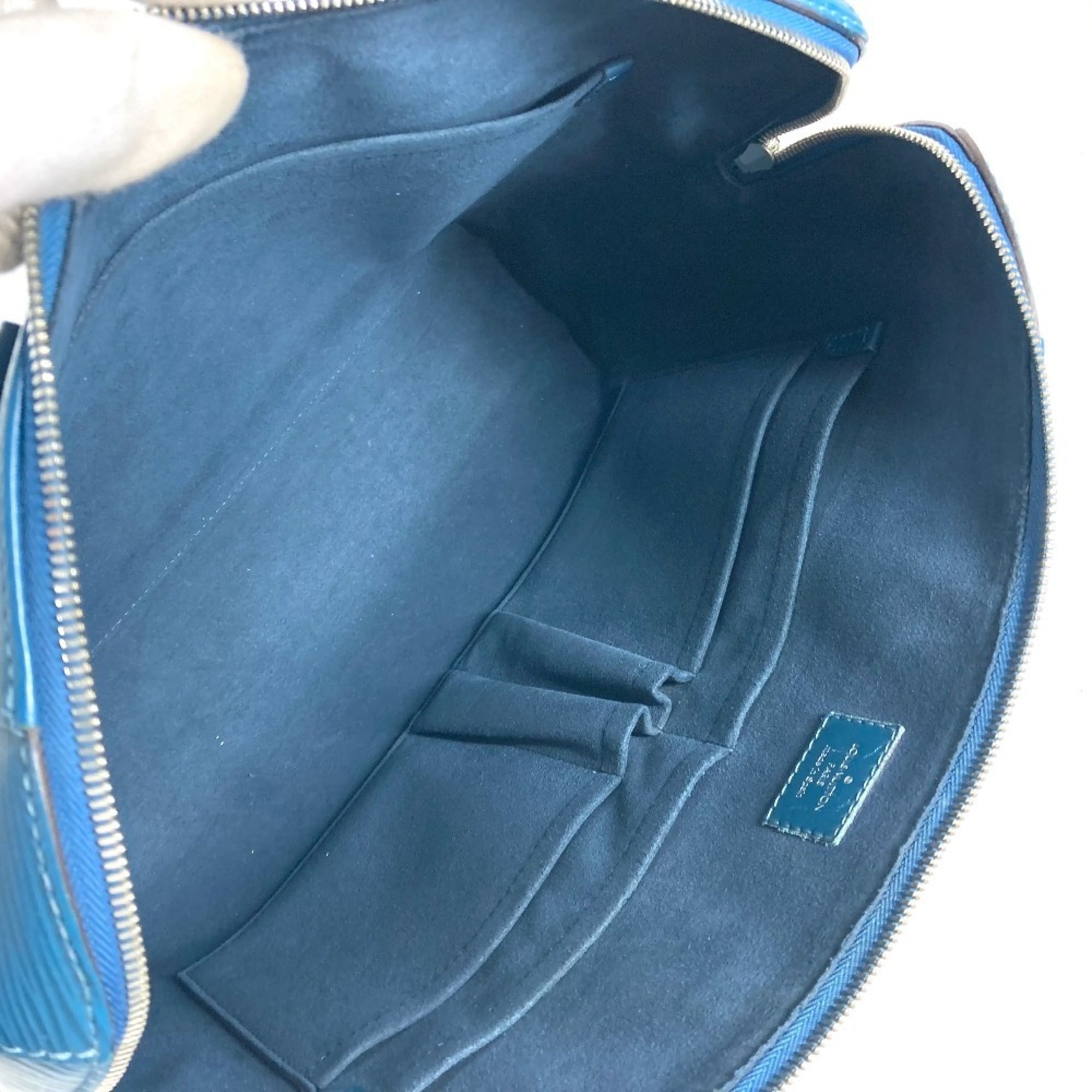 Louis Vuitton Bleu Celeste Blue Epi Leather Briefcase Handbag (Pre-Owned)