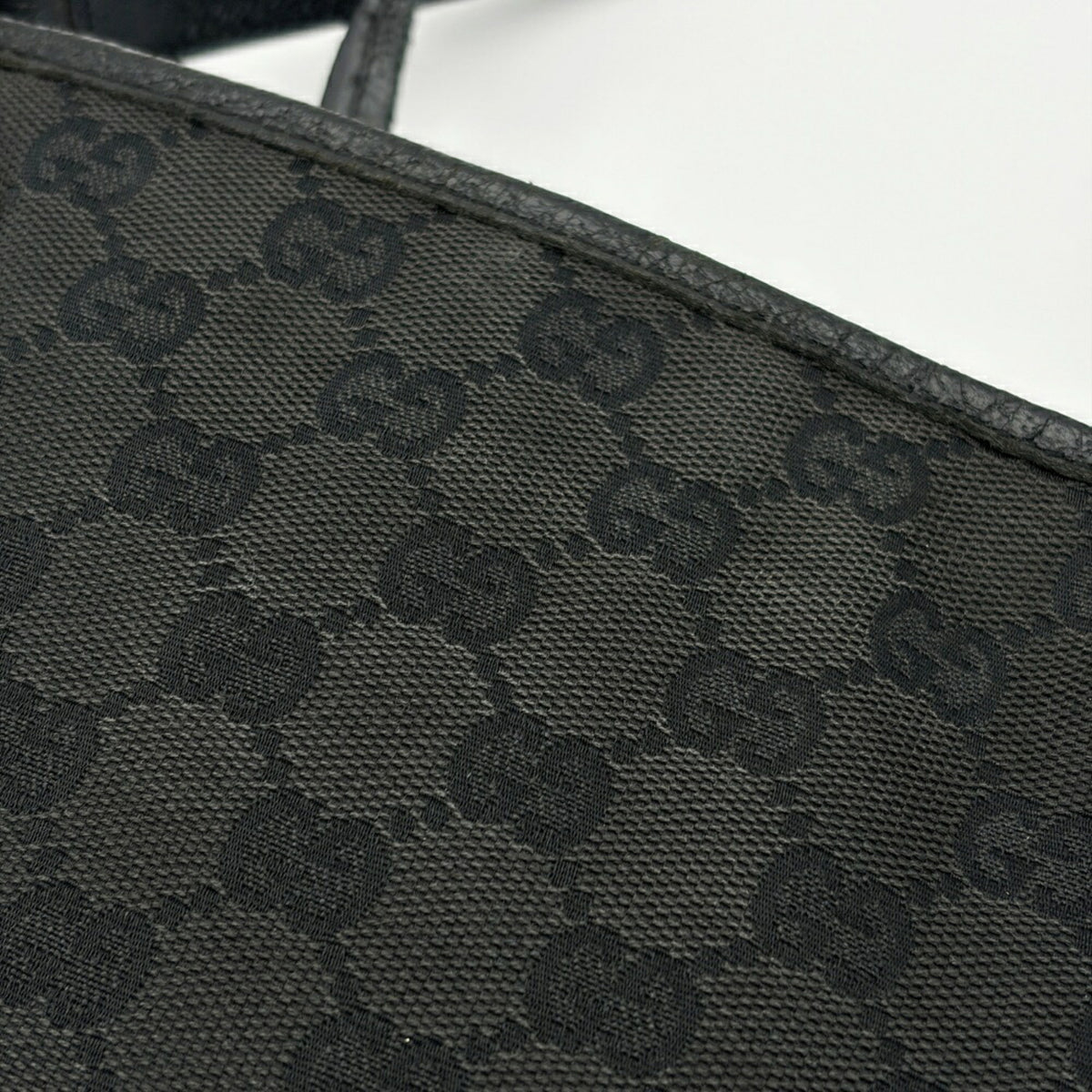 Gucci Gg Canvas Black Gg Canvas Leather Tote Bag (Pre-Owned)